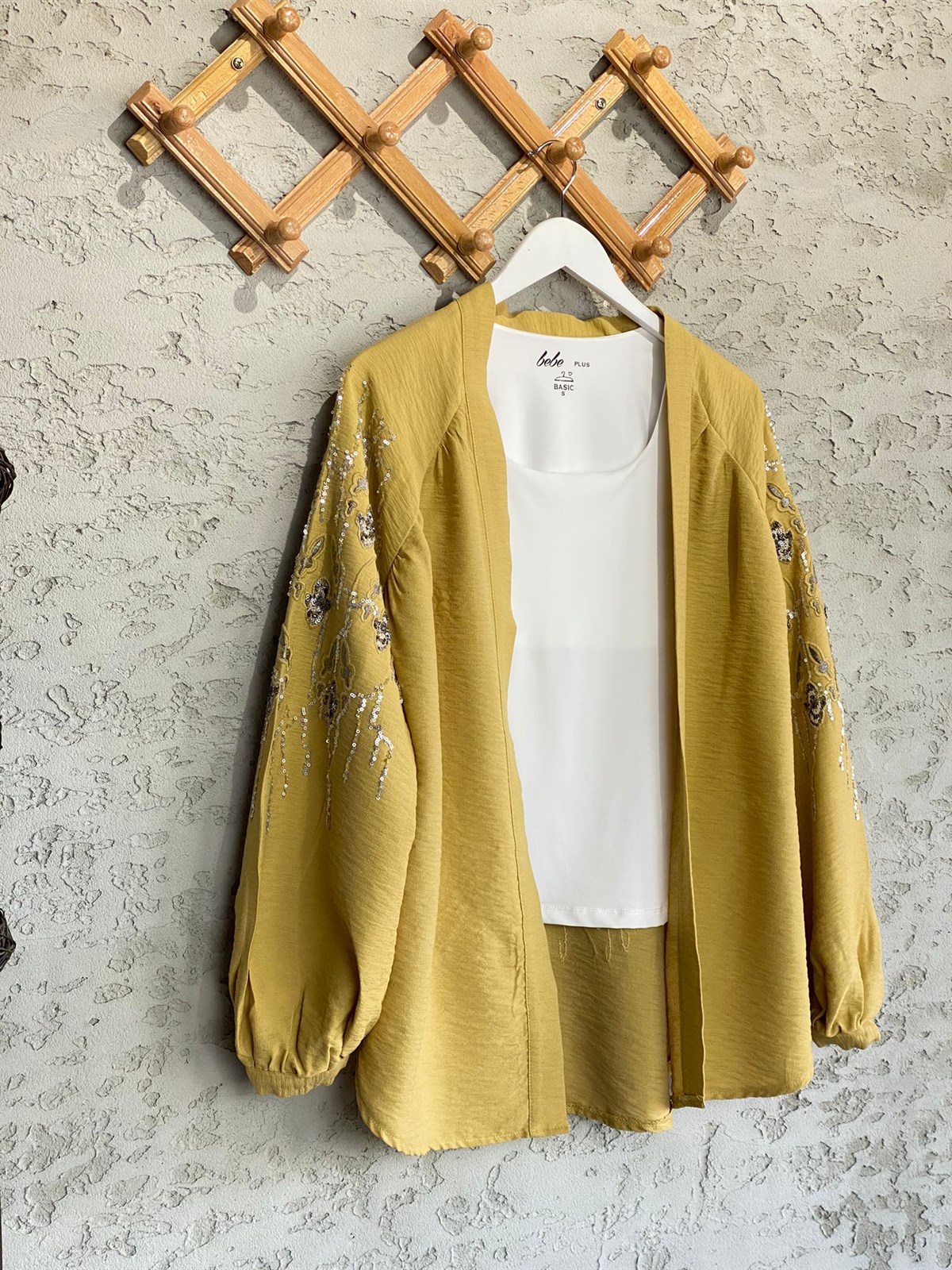 Full Payet İşlemeli Özel Tasarım Kimono (Hardal Sarı)