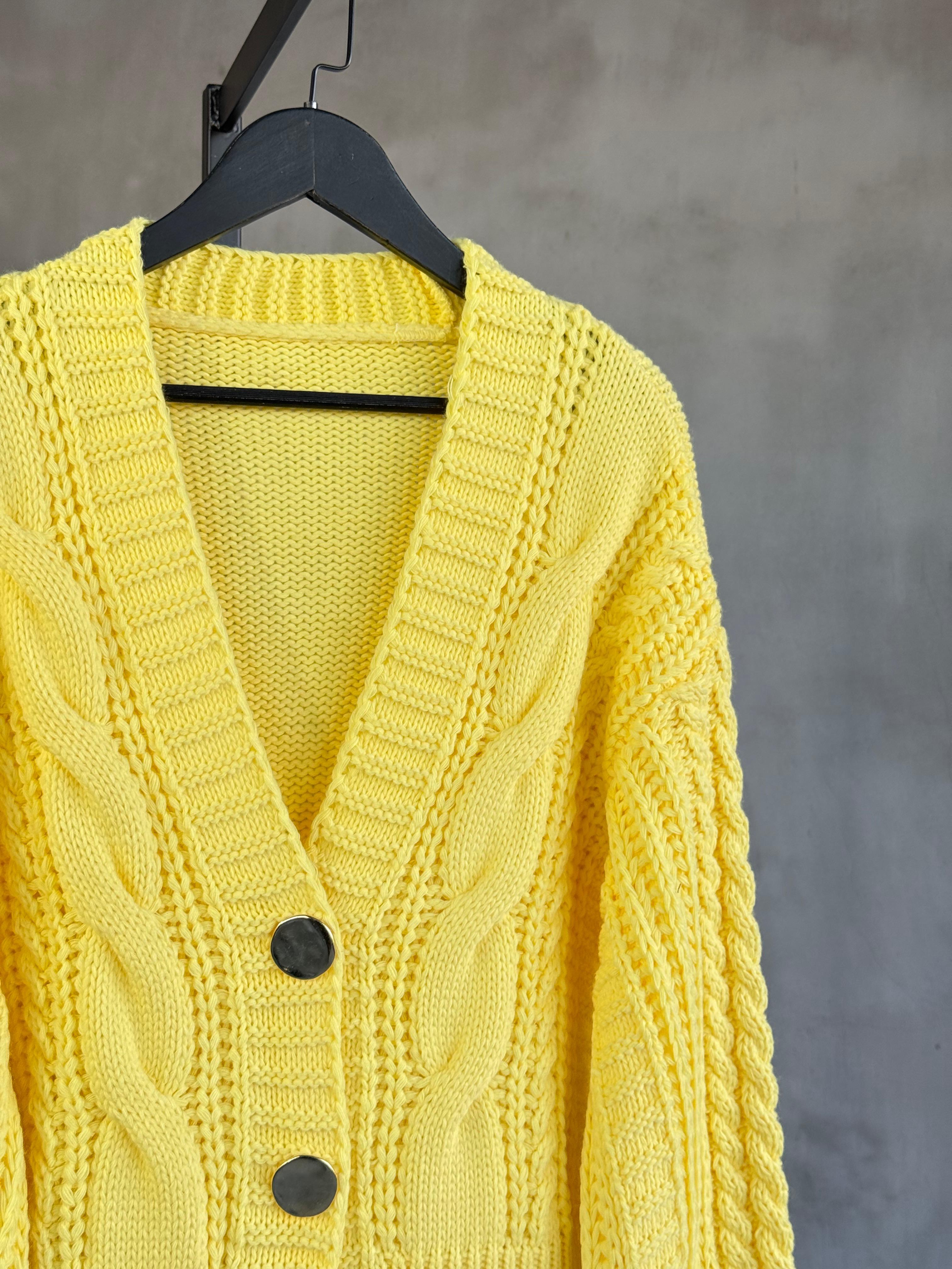 Gol Düğme Detaylı Çelik Örme Hırka (Sarı)