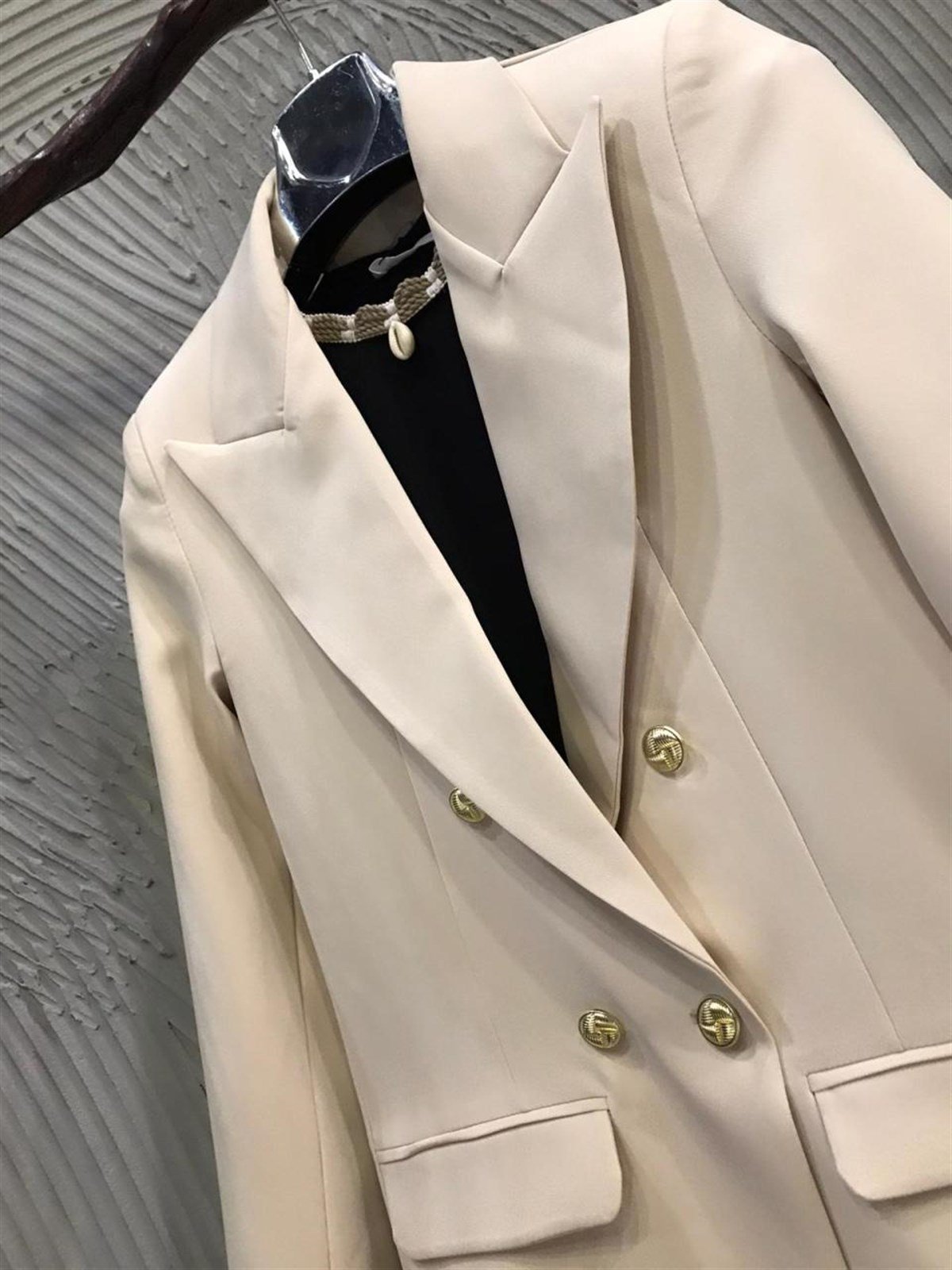 Gold Düğmeli Blazer Ceket (BEJ)