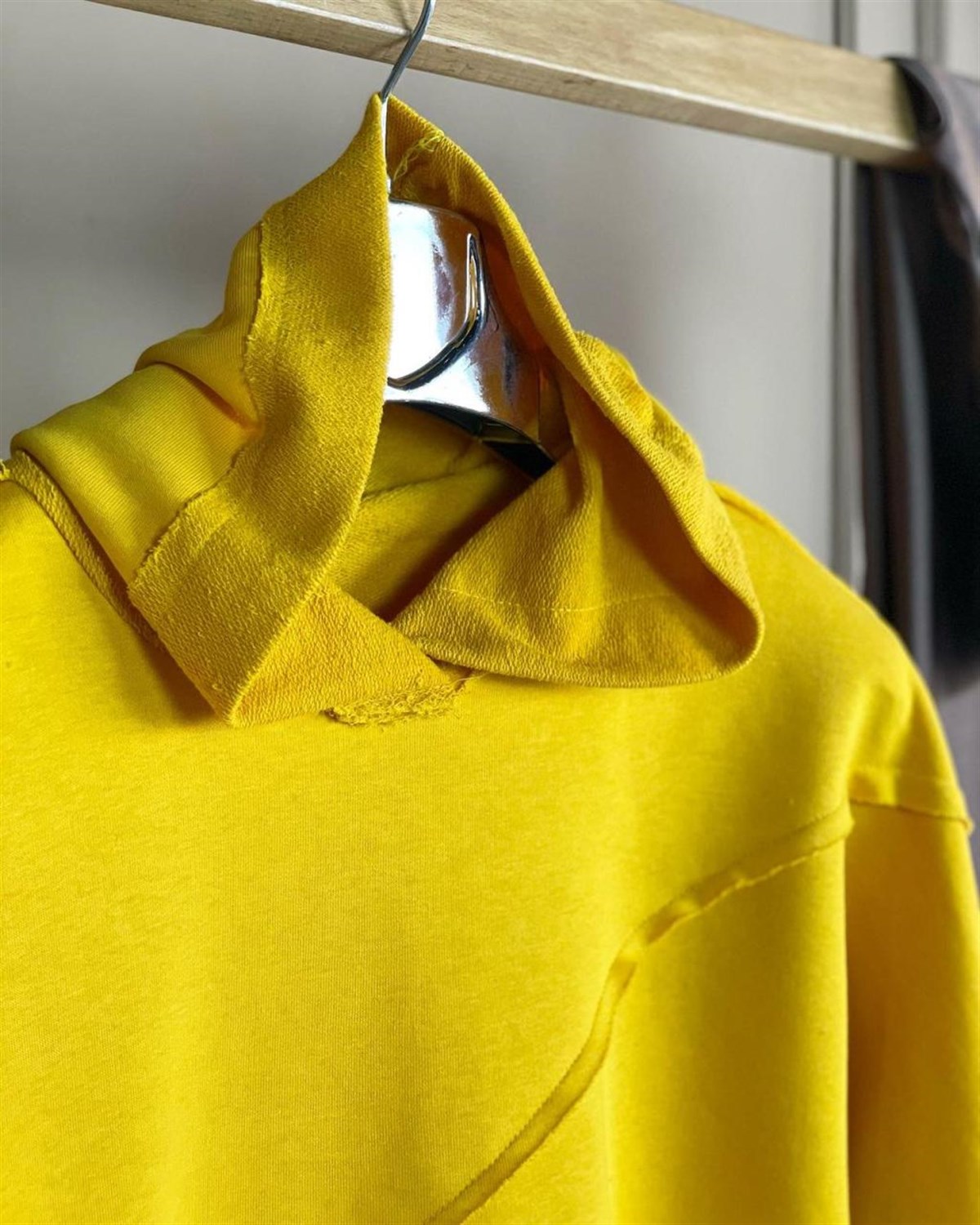 İkiiplik Kumaş Kapşonlu Sweatshirt (SARI)