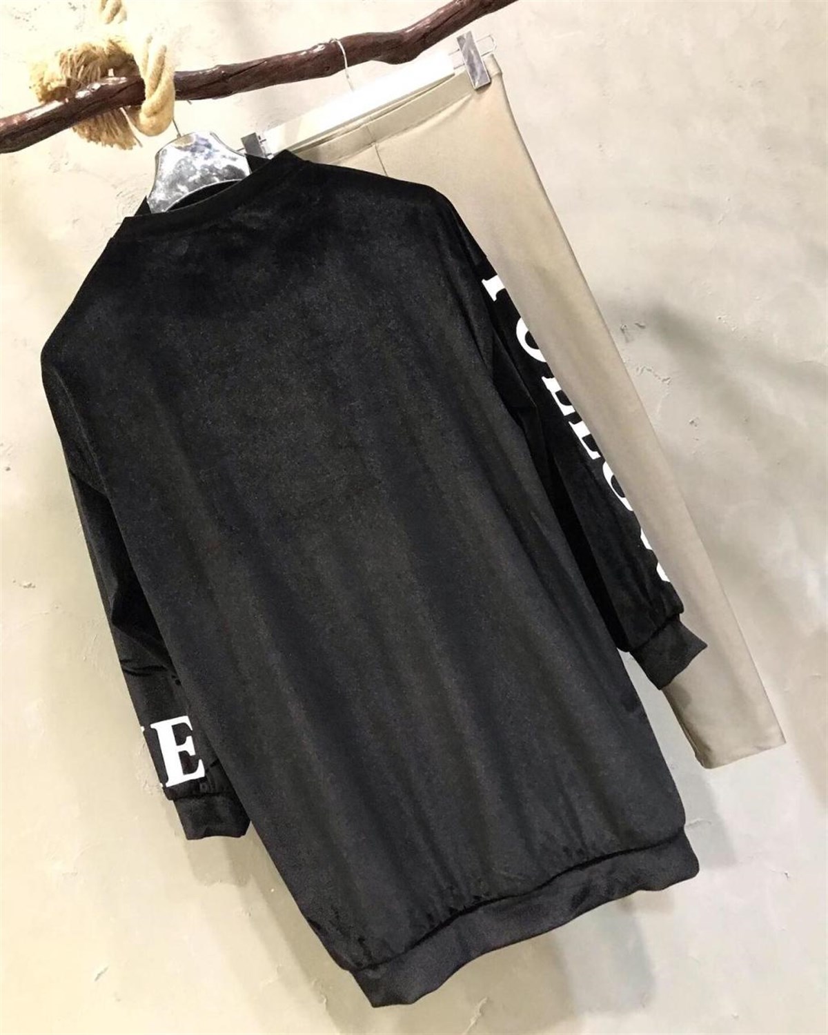 Kadife Kumaş Mickey Sweat (SİYAH)