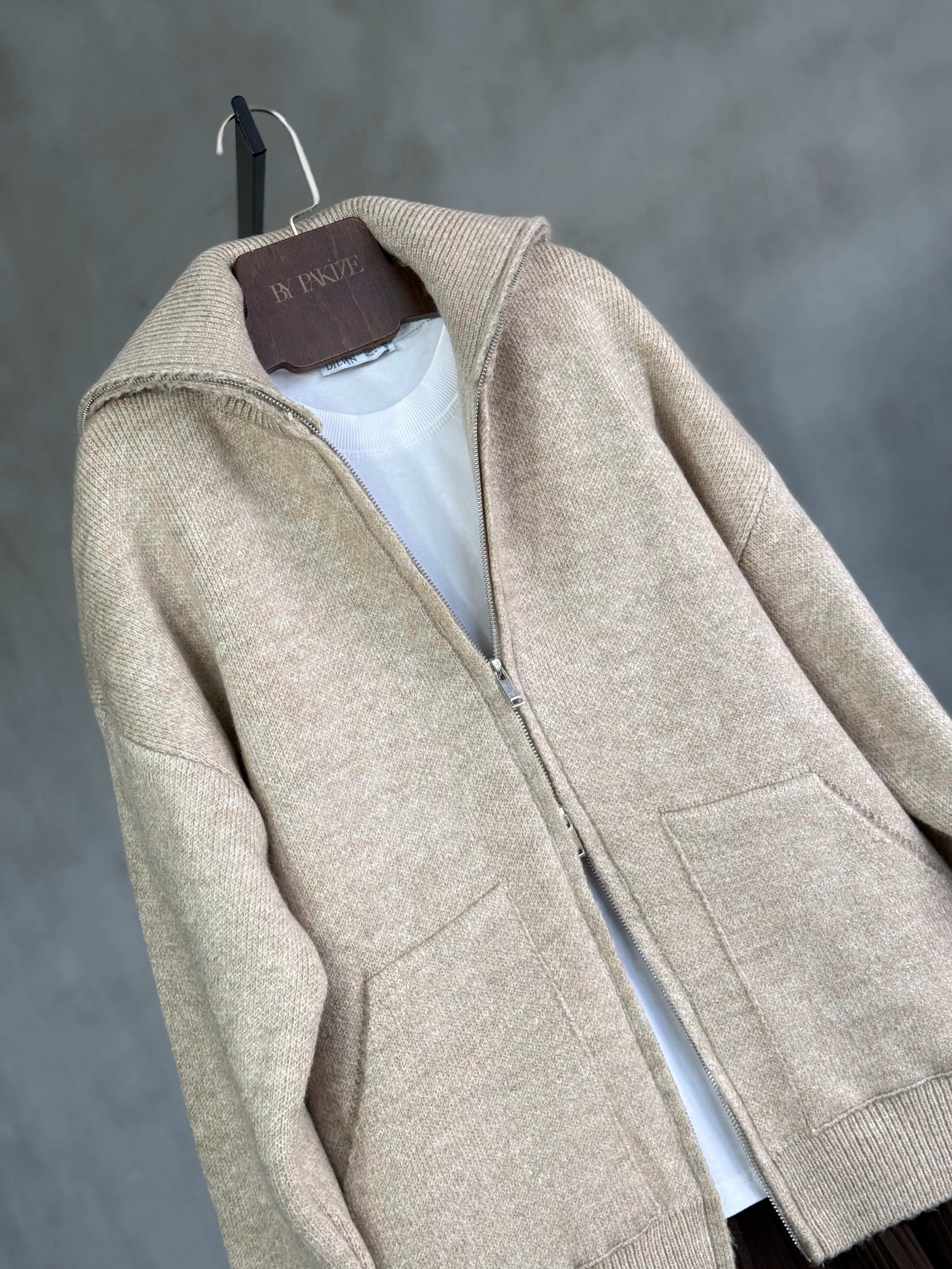 Kalın Dokulu Şardonlu Kaşmir Fermuarlı Hırka (Vizon)