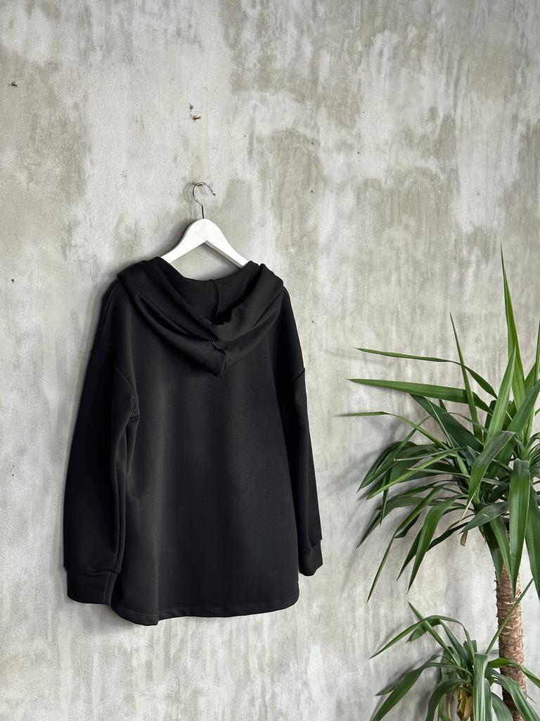 Kapşonlu Oval Kesim Kadın Sweat (Siyah)