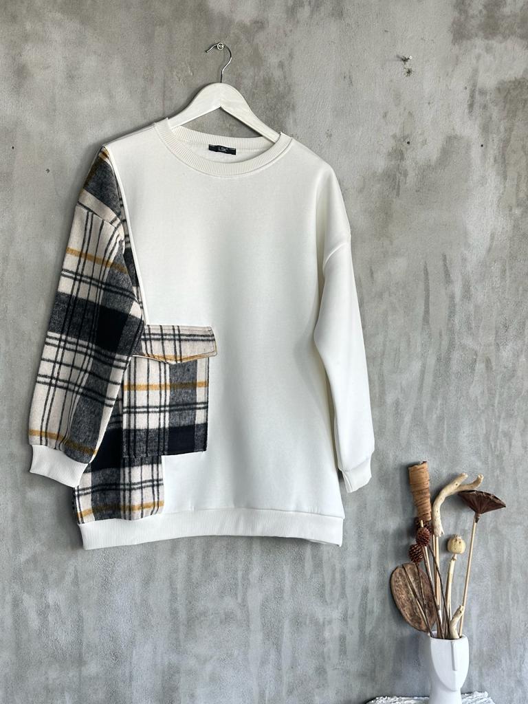 Kaşe Cep Detaylı Kadın Sweat (Beyaz)