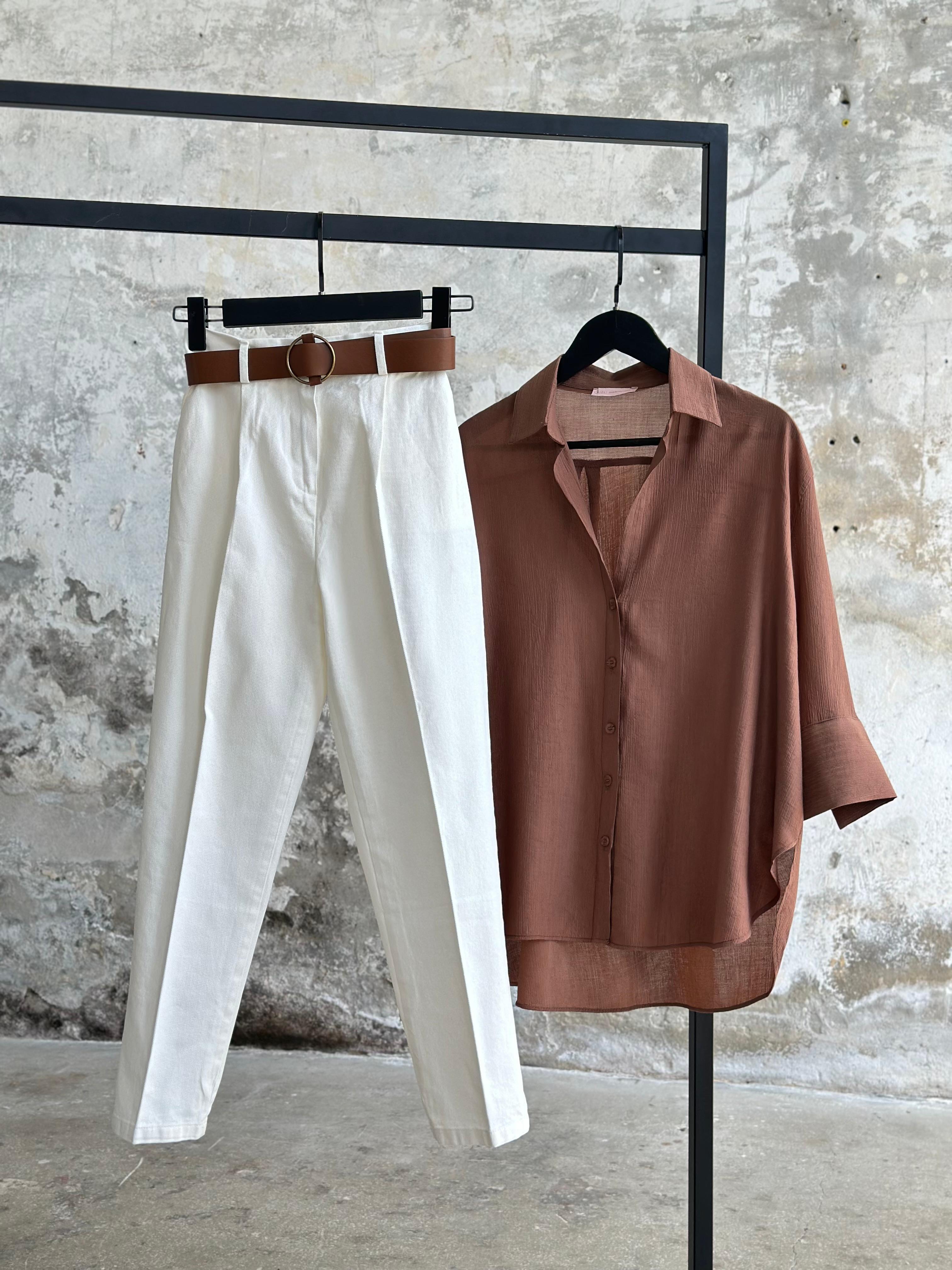 Kemerli Gabardin Kumaş Pantolon (Ekru)