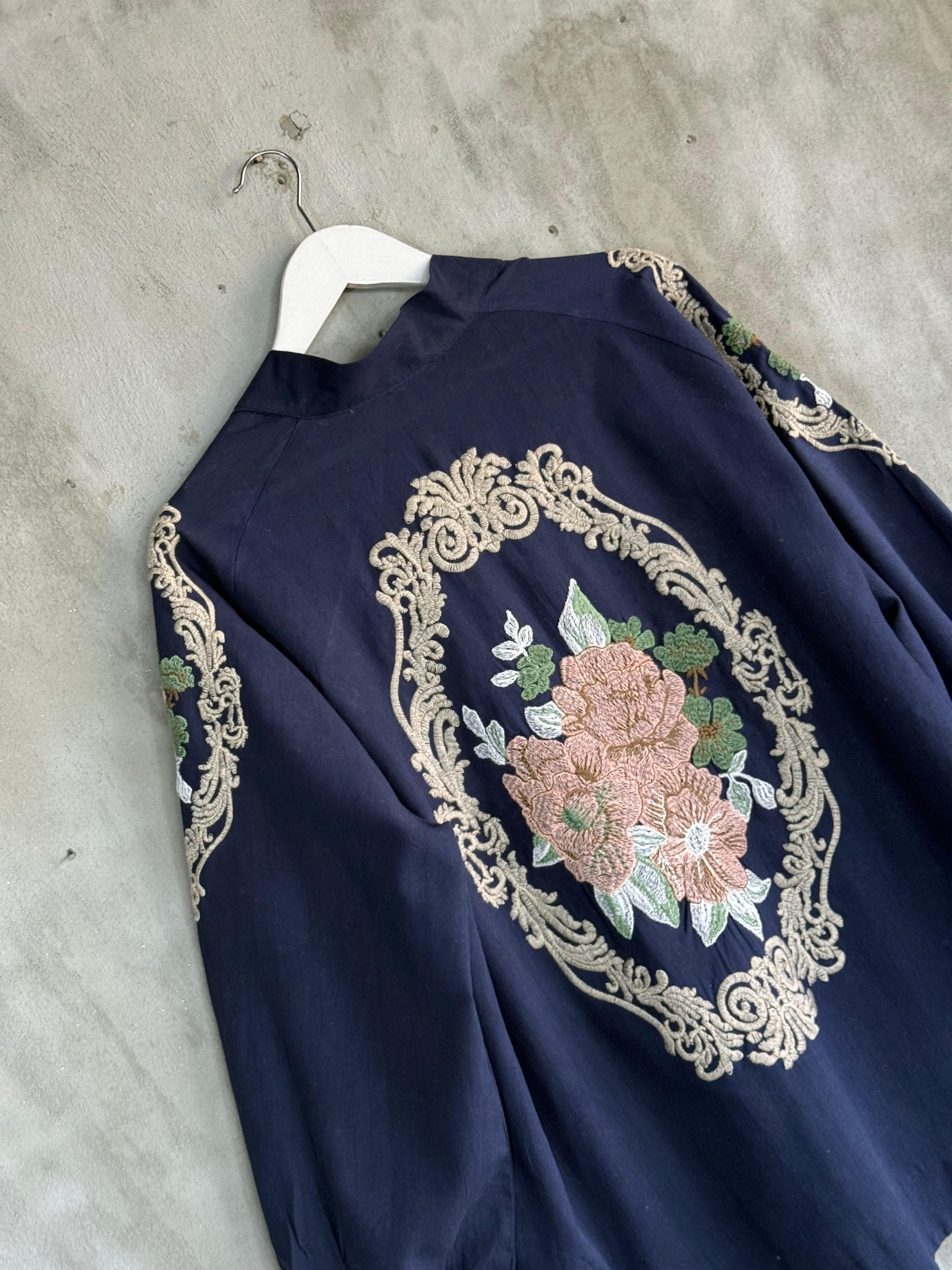 Keten Kumaş Nakış İşçilikli Oversize Kimono (Lacivert)