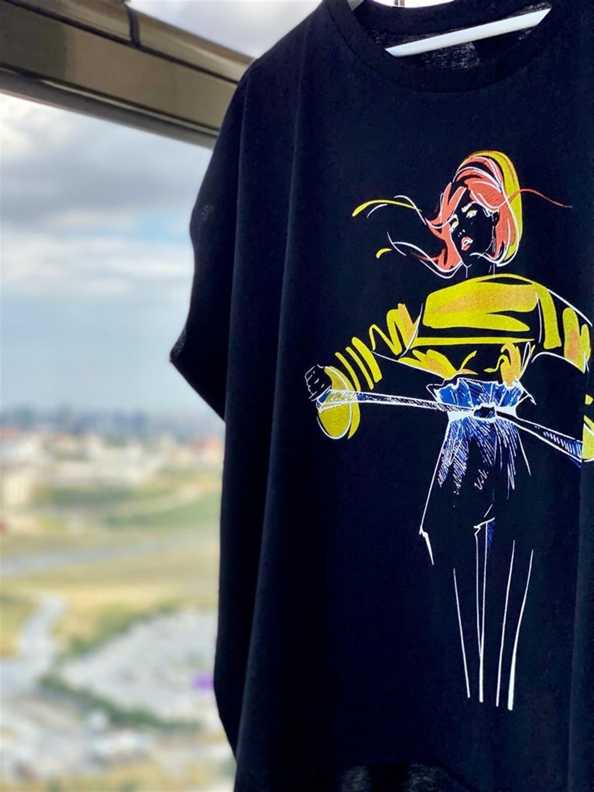 Kız Baskılı Tshirt (Siyah)
