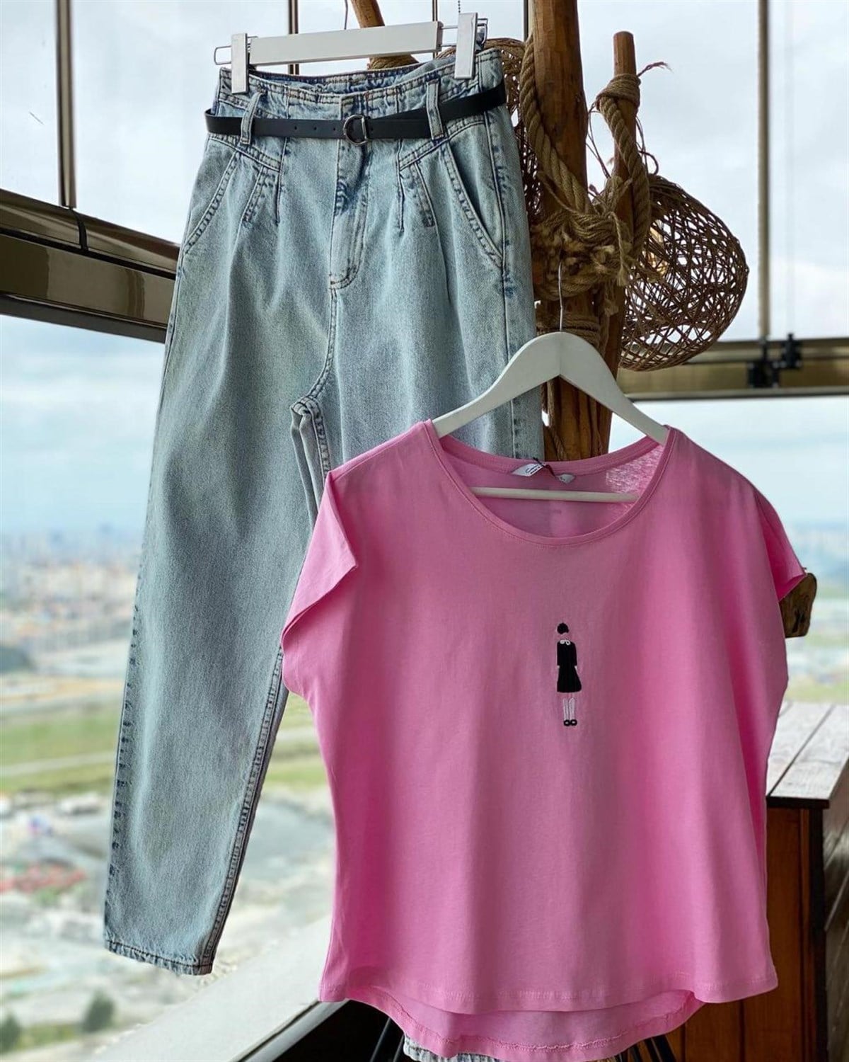 Kız Nakış İşlemeli Tshirt (Pembe)