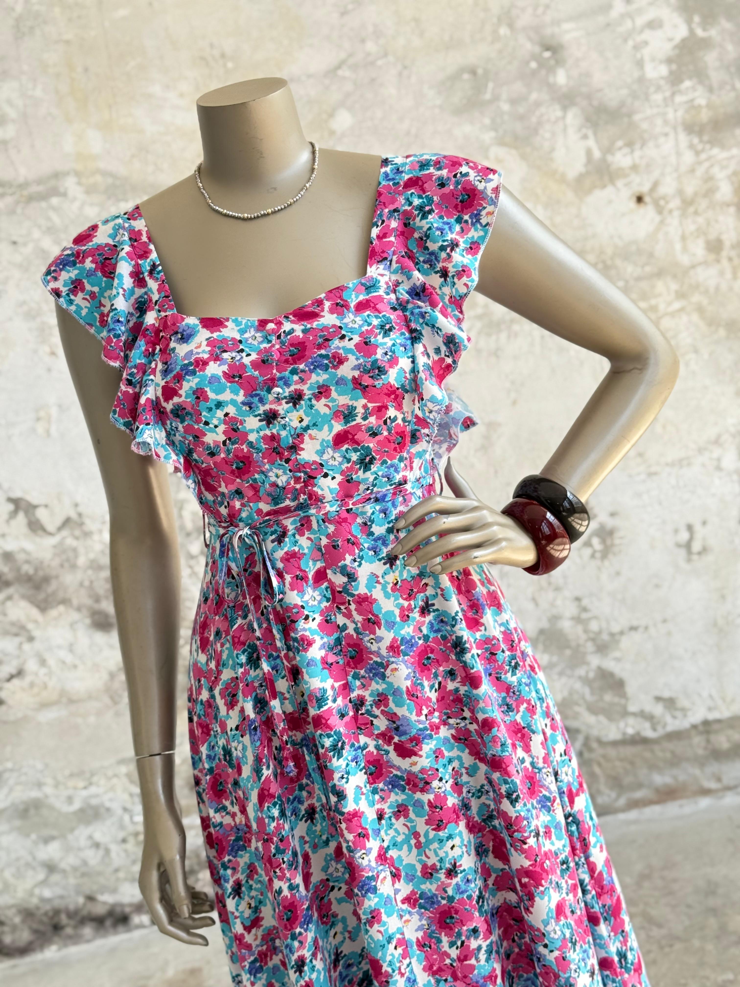 Kolları Fırfırlı Çiçekli Prenses Elbise (Pembe)