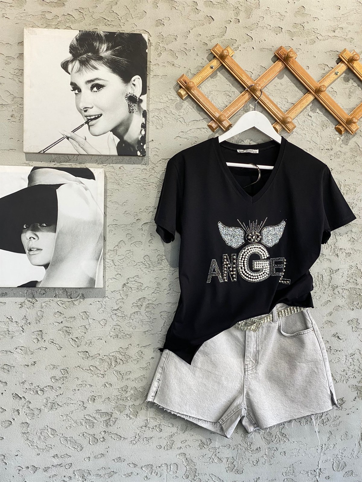 Kristal İnci İşlemeli Angel Tshirt (Siyah/Beyaz)
