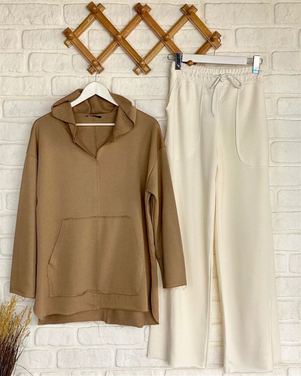Lazer Kesim Cep Detaylı Sweat (Camel)