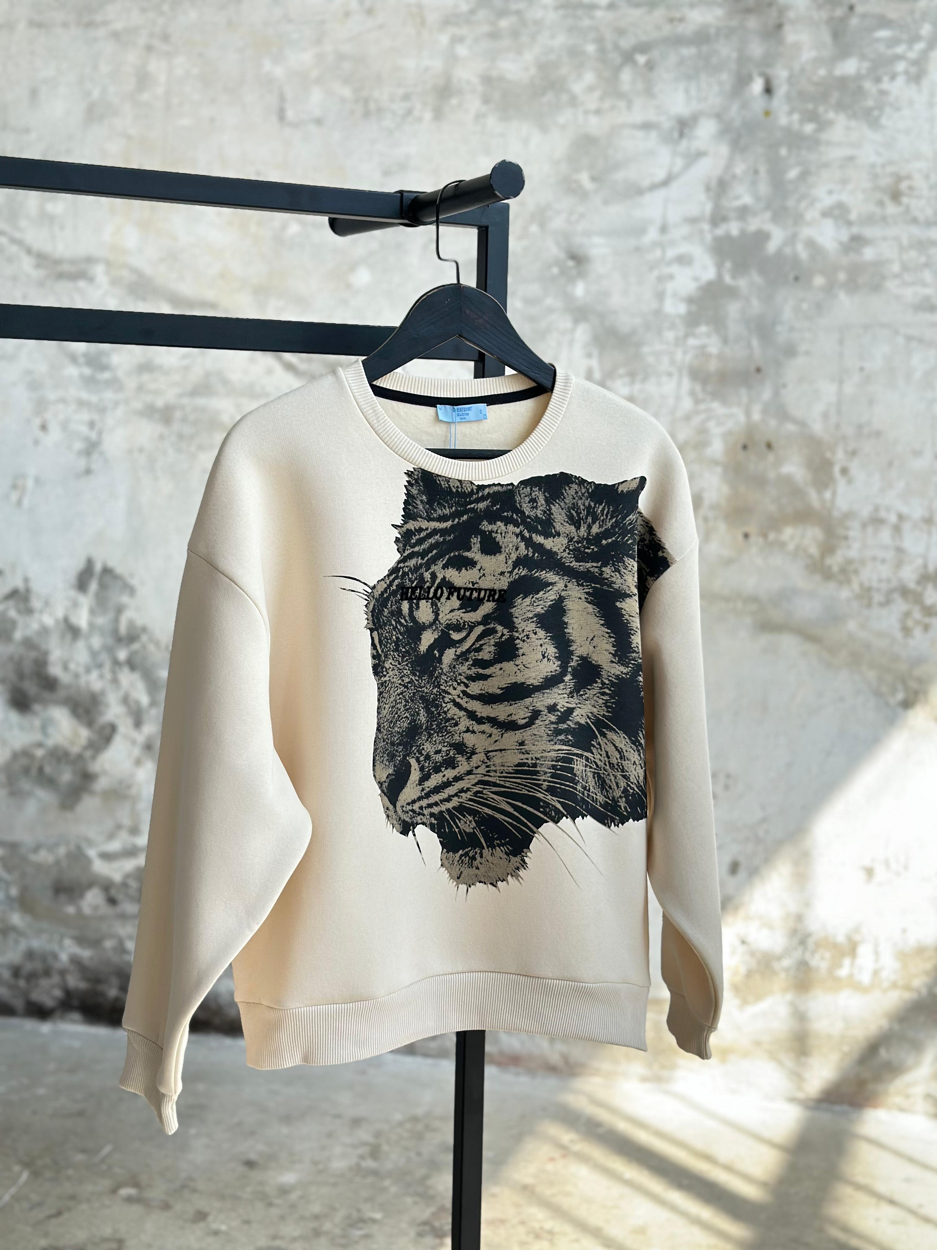 Leopar Desen Kadife Yazı Baskılı Sweat (Bej)