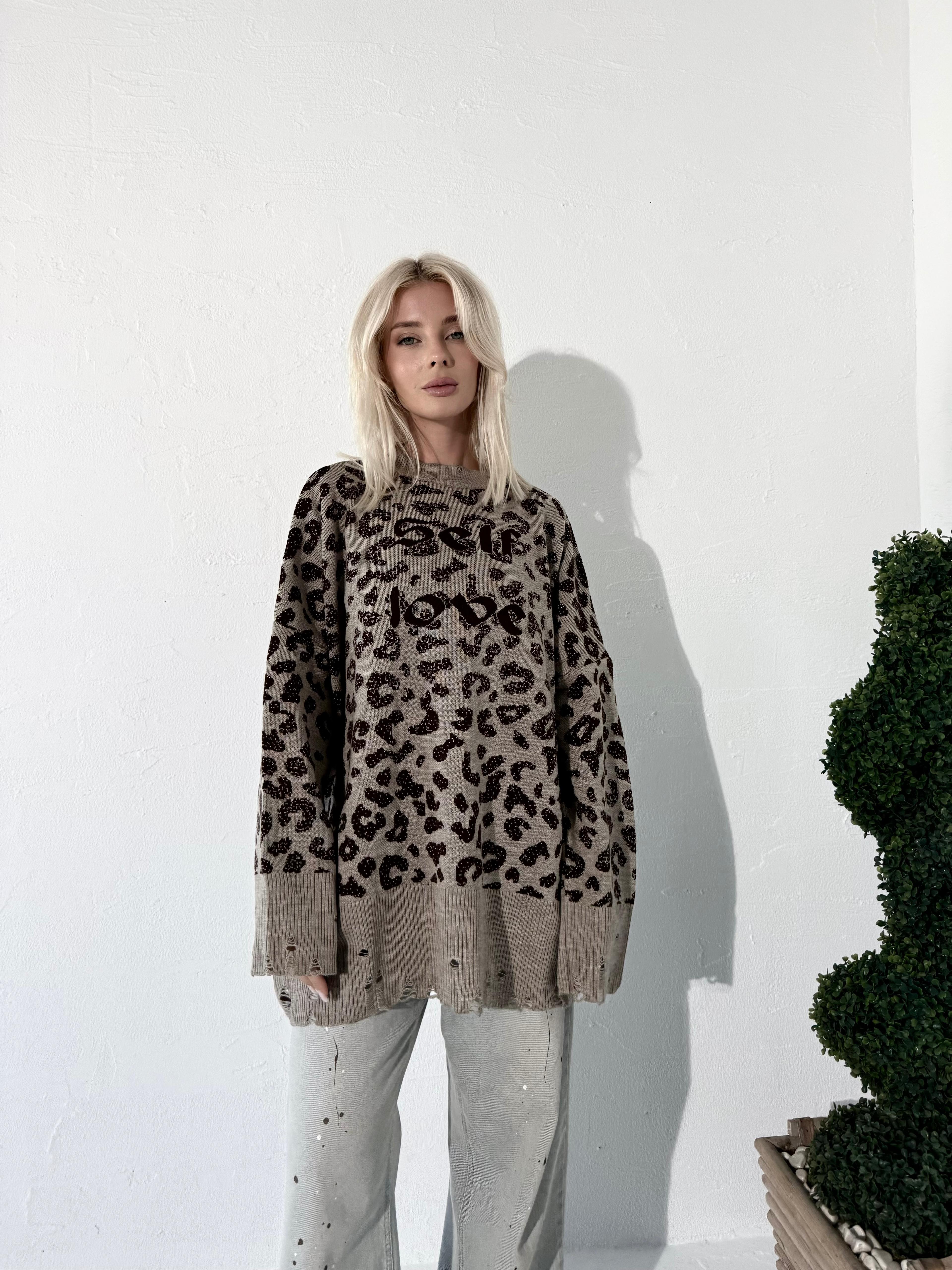 Leopar Desen Yırtık Detaylı Triko Kazak (Kahve)