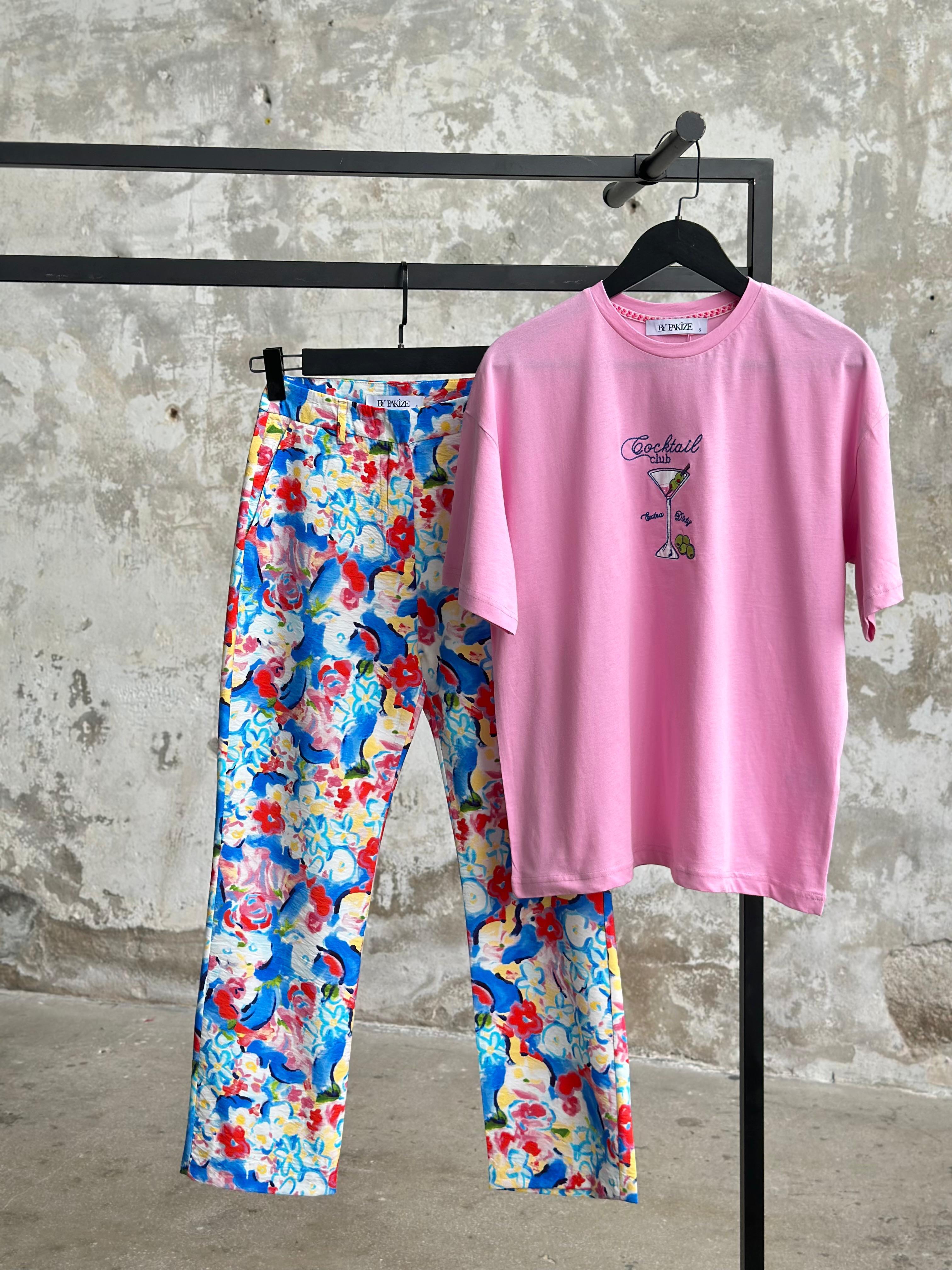 Nakış Yazılı  Kadeh Baskılı Basic Tişört (Pembe)