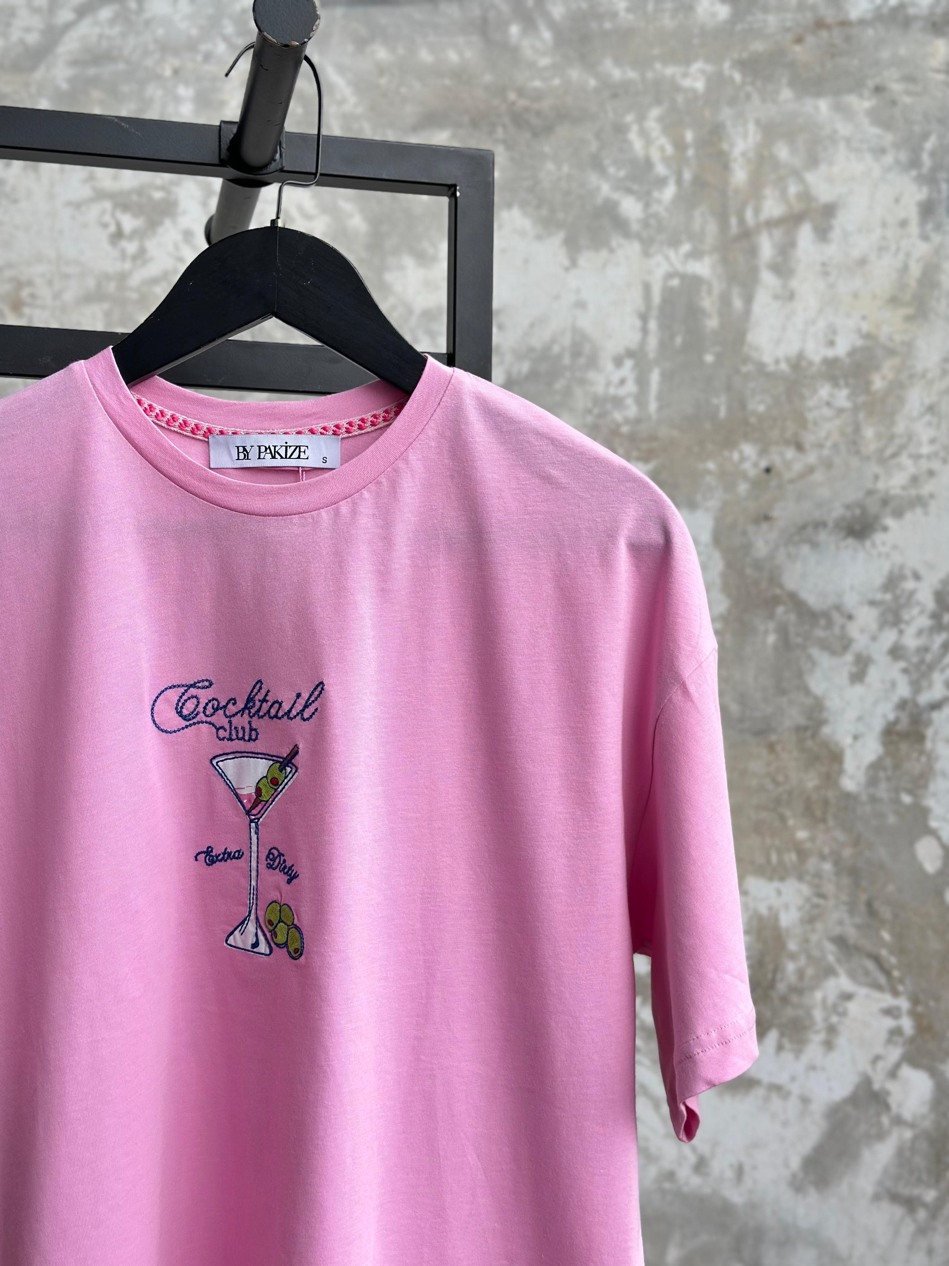 Nakış Yazılı  Kadeh Baskılı Basic Tişört (Pembe)