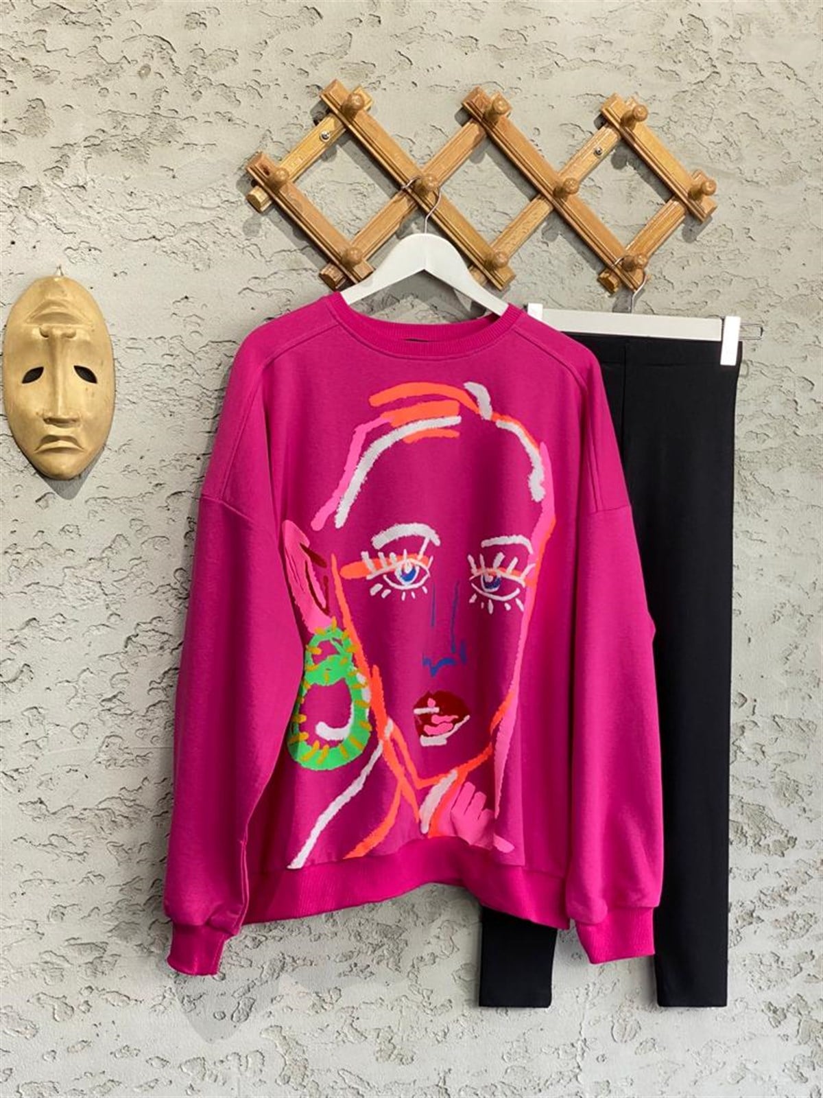 Neon Renk Baskılı Oversize Tasarım Sweat (Pembe)
