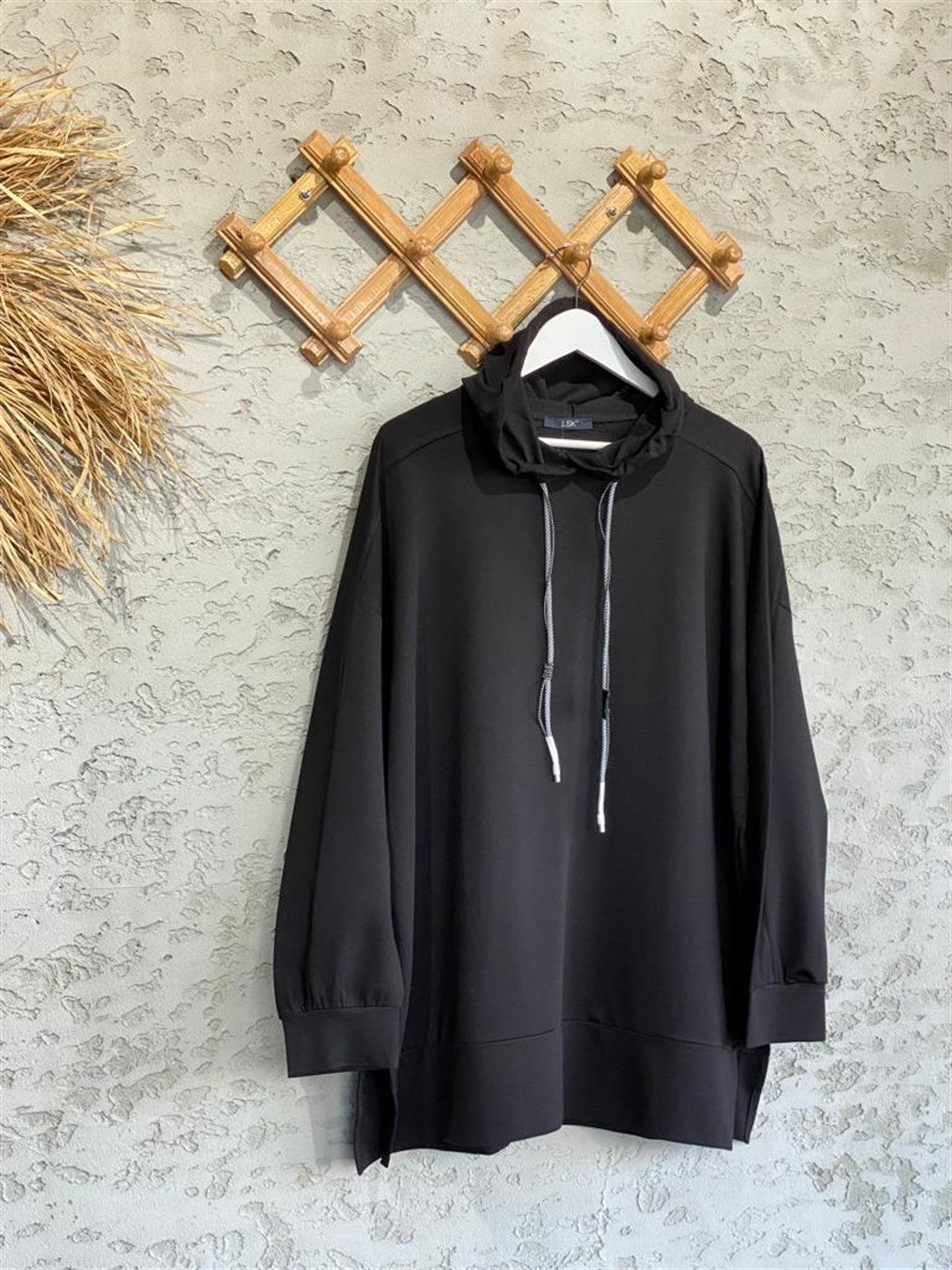 Omuz Detaylı Kapüşonlu Sweat (Ekru/Bej/Siyah)