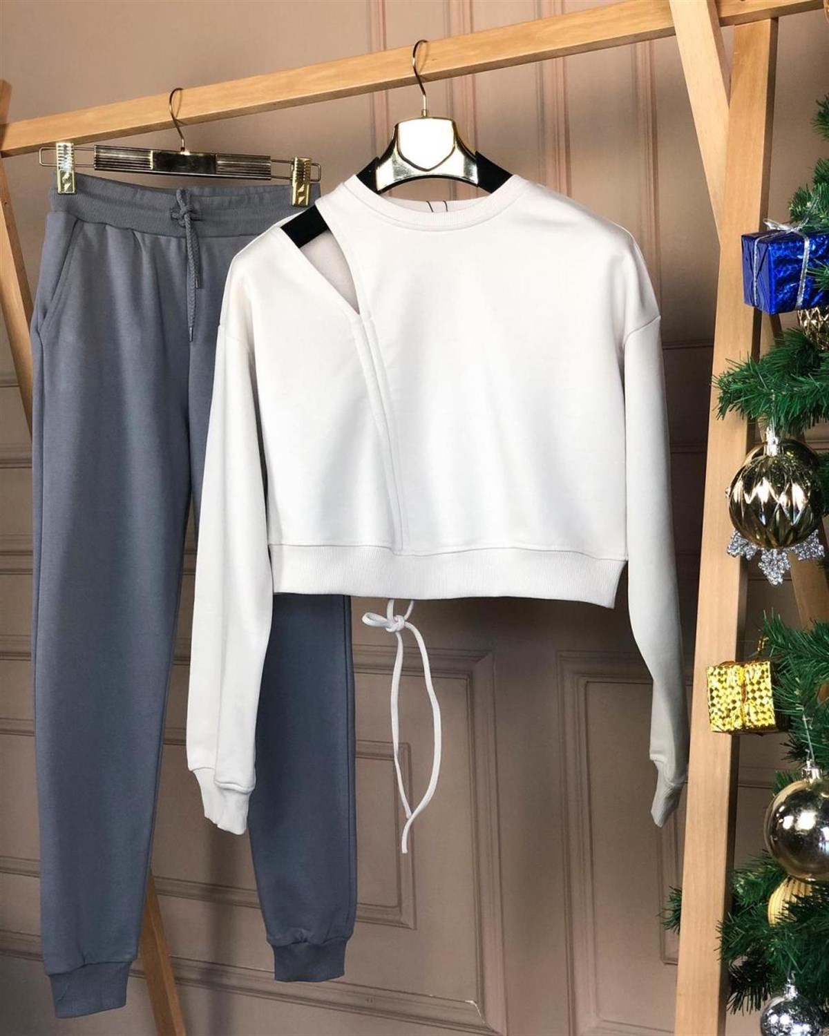 Omuz Detaylı Sweat (TAŞ RENGİ)