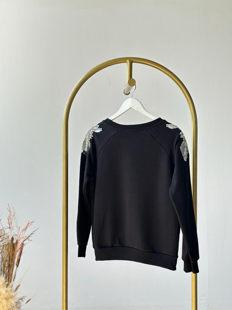 Omuzdan Pul Payet Ve Taş İşçilikli Sweat (Siyah)