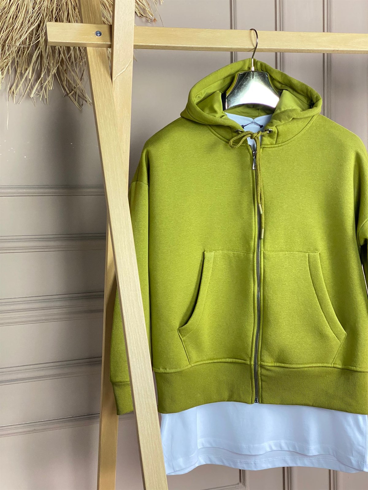 Ön Cepli Şardonlu Sweat Hırka (Yağ yeşili)