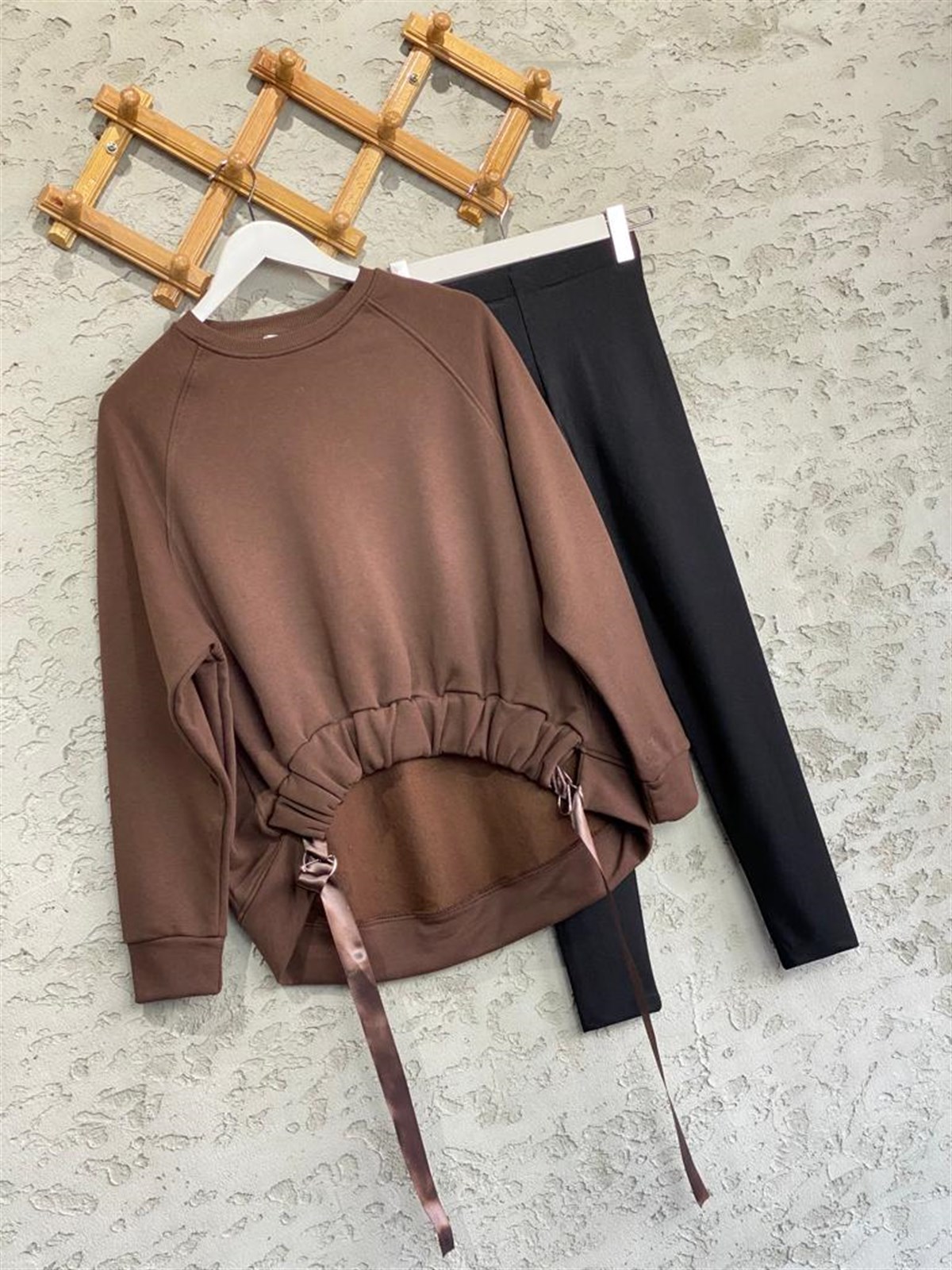 Önü Büzgülü Şardonlu Sweat (Kahve)