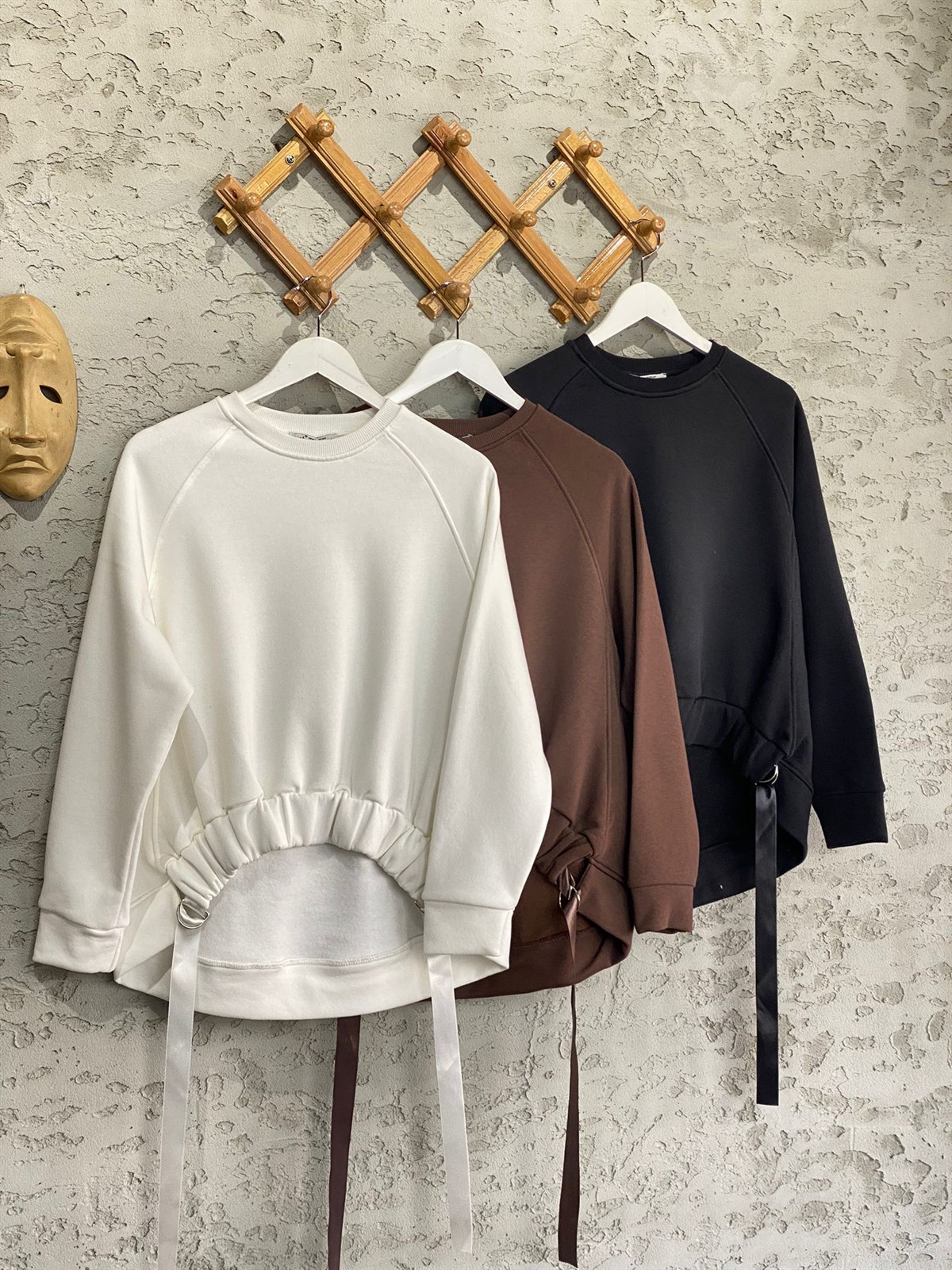 Önü Büzgülü Şardonlu Sweat (Siyah)
