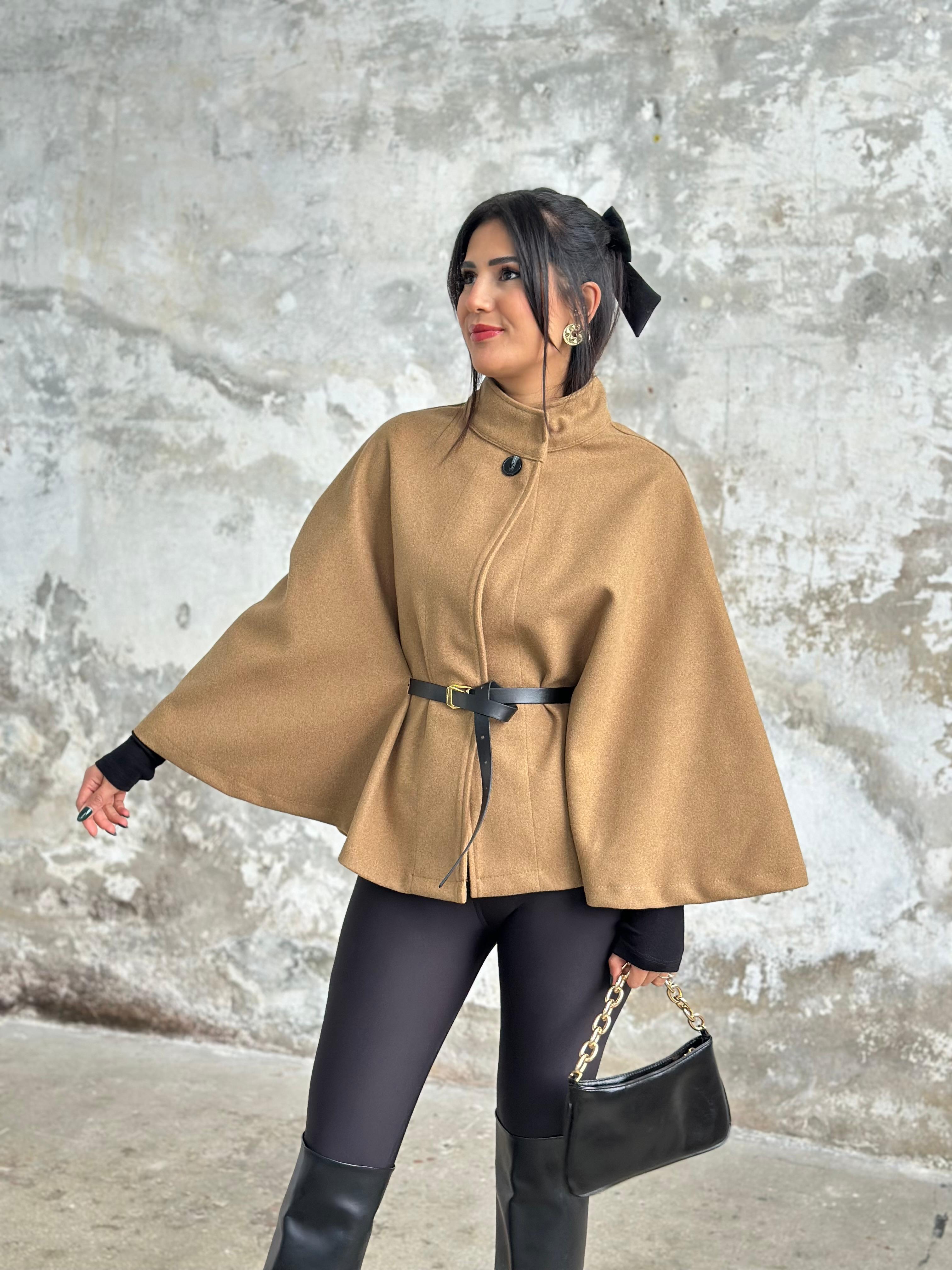 Oval Kesim Kaşe Kemerli Panço (Camel)