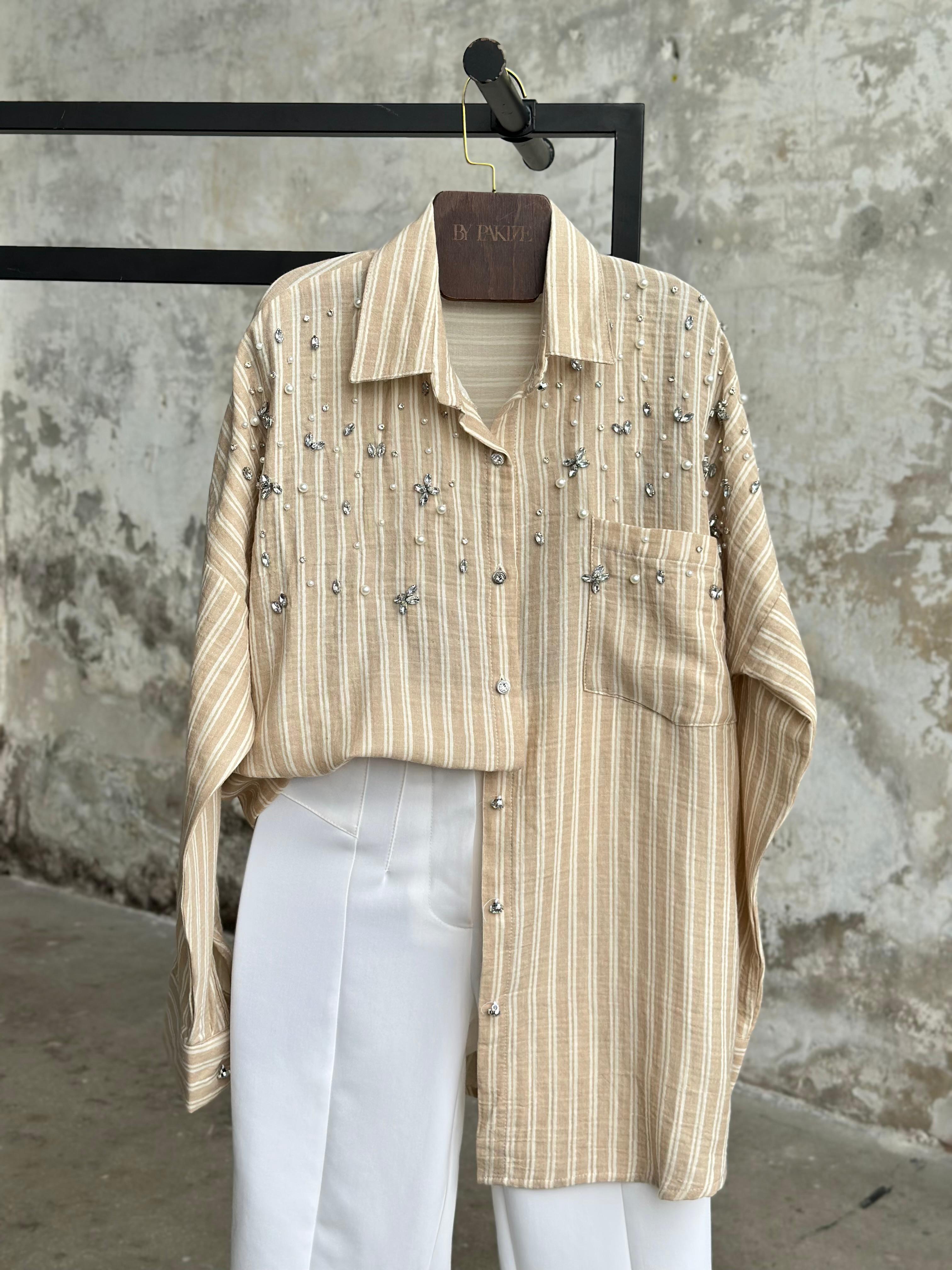 Oversize İnci Taş İşçilikli Çizgili Gömlek (Bej)
