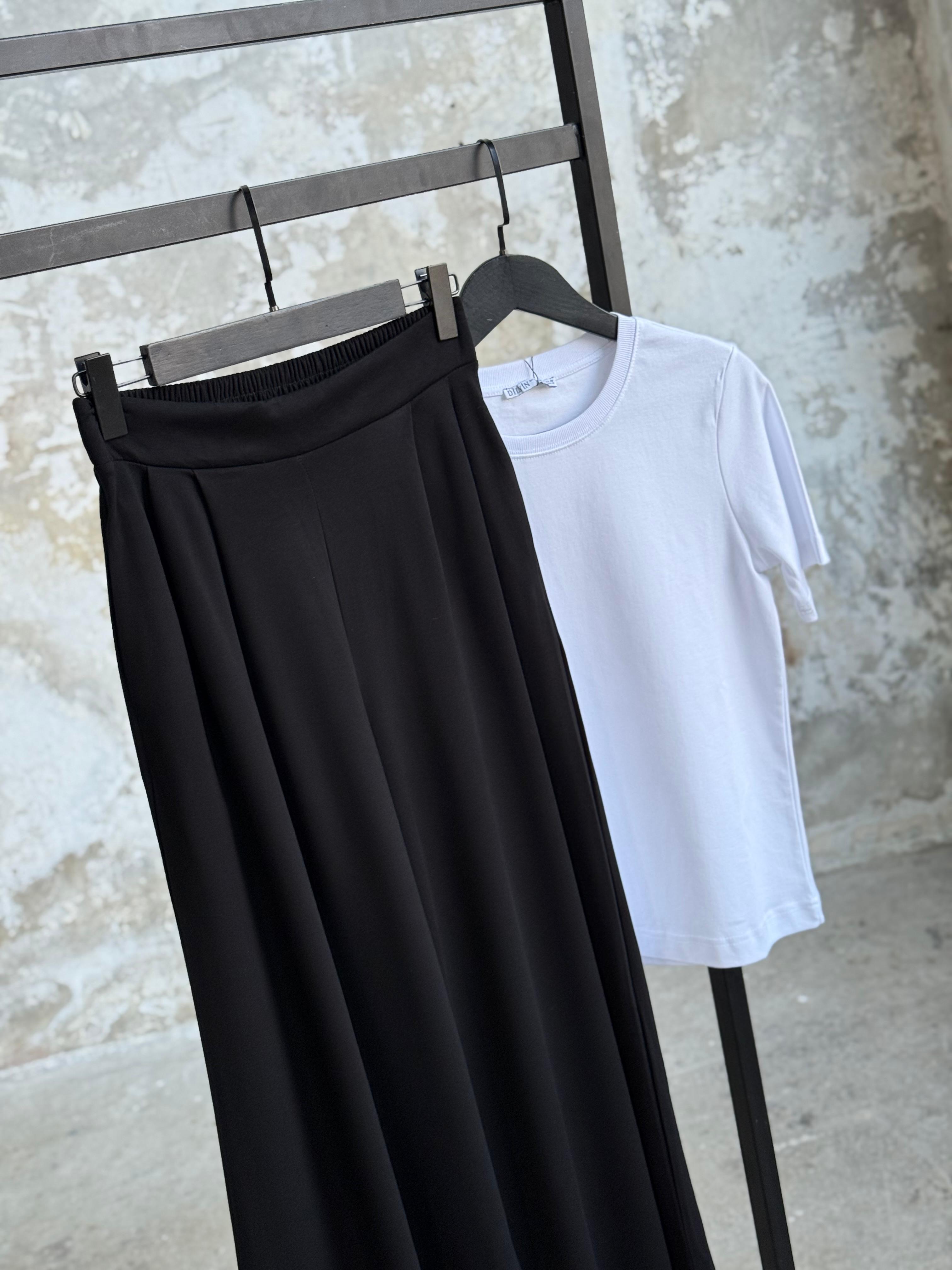 Oys Model Bel Lastik Detaylı Bol Pantolon (Siyah)