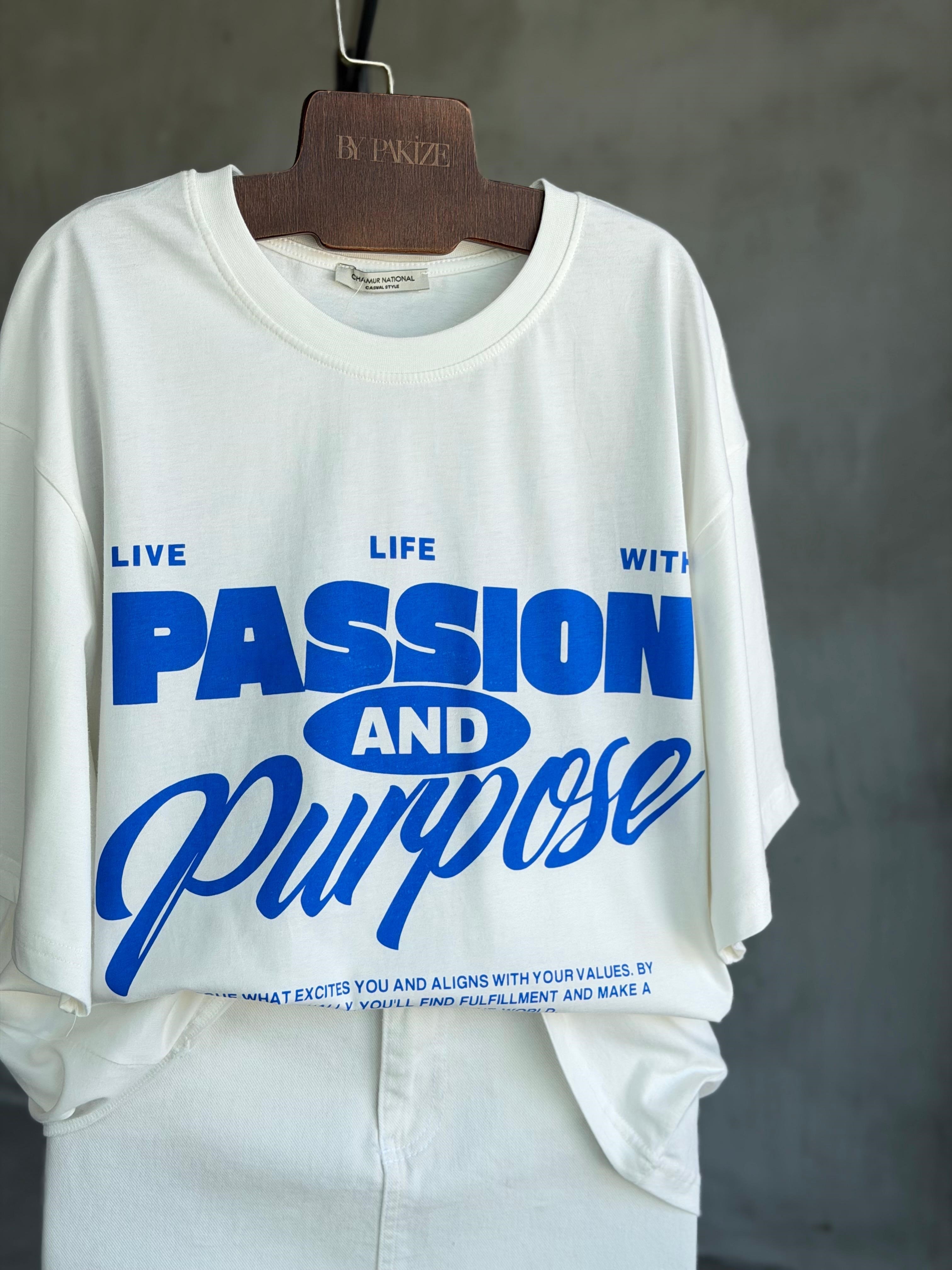 Passion Mavi Yazı Baskılı Oversize Dokuma Tişört (Beyaz)
