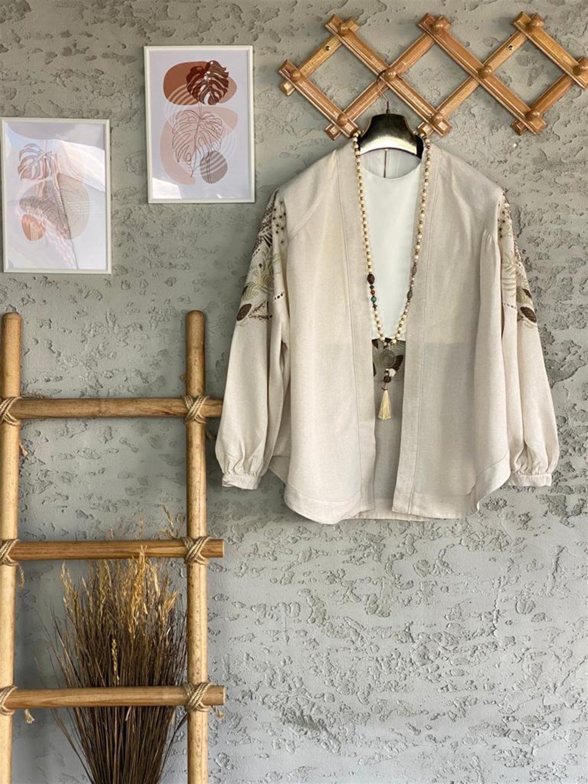 Payetli Özel El İşlemeli Kimono (Bej)