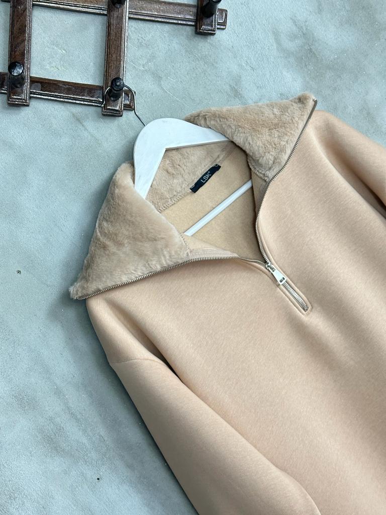 Peluş Yaka Yarım Fermuarlı Şardonlu Kadın Sweat (Camel)