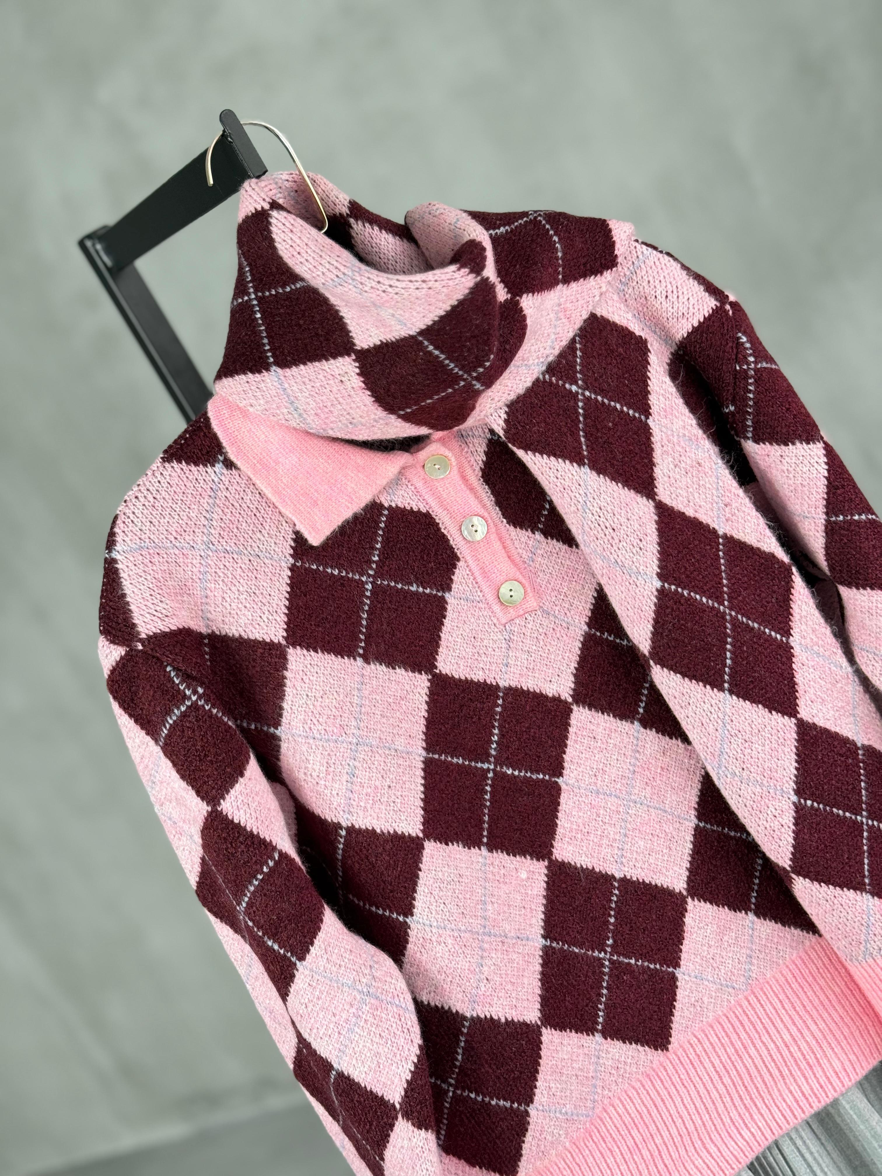 Polo Yaka Atkılı Baklava Desen Premium Kazak (Pembe-Bordo)