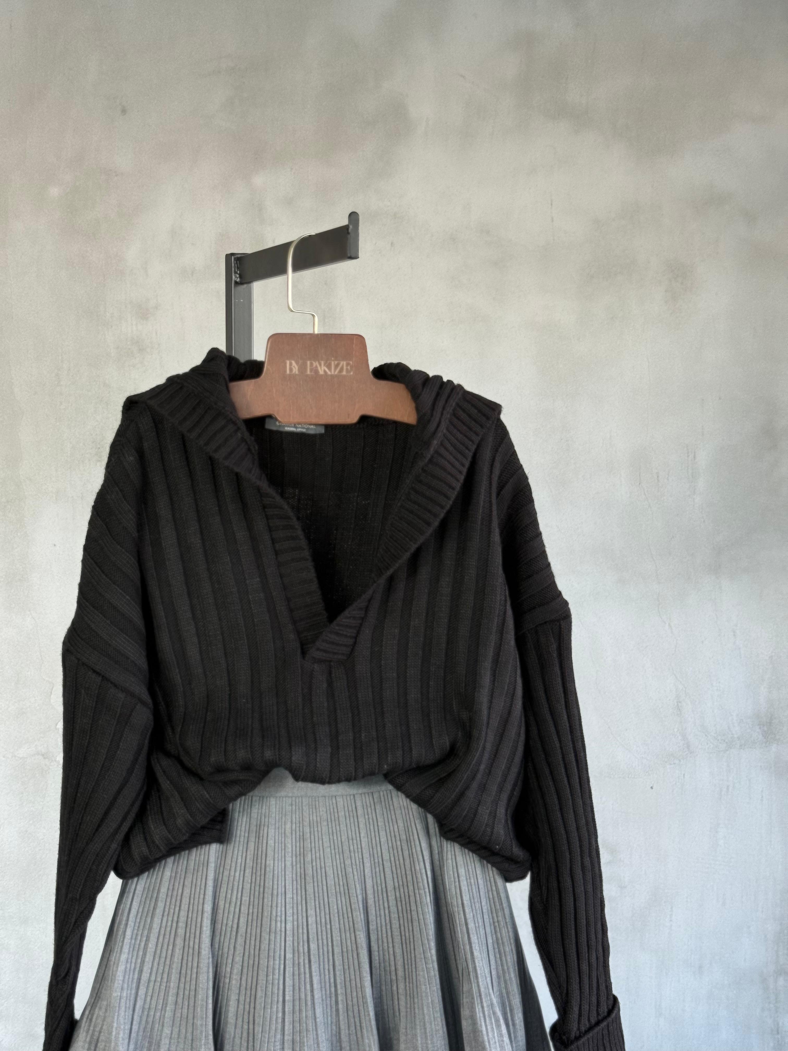 Polo Yaka Oversize Kazak (Siyah)