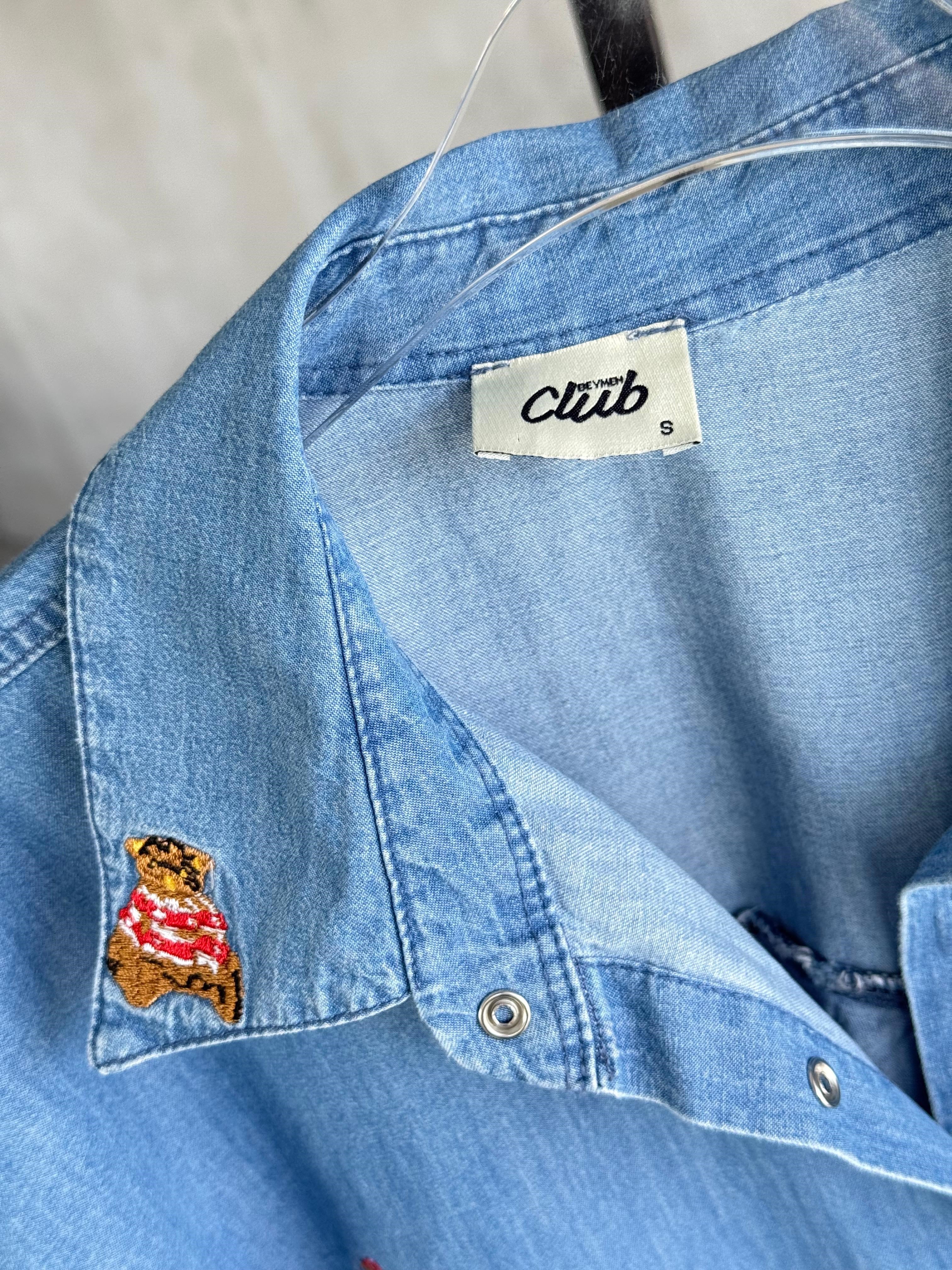 Premium Figür Nakışlı Denim Marka Model Gömlek (Mavi)