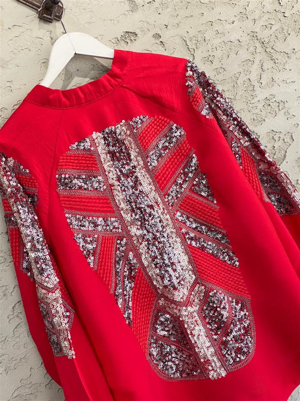 Pul Payet İşlemeli Kırmızı Keten Kimono