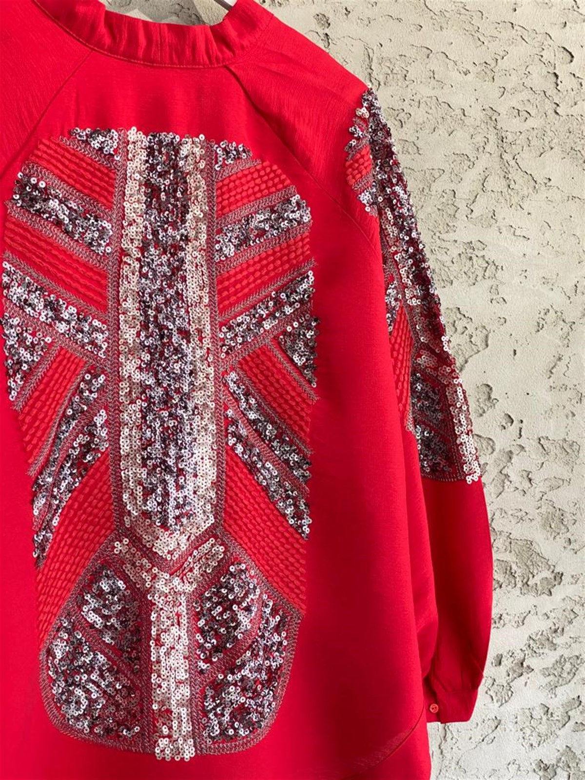Pul Payet İşlemeli Kırmızı Keten Kimono