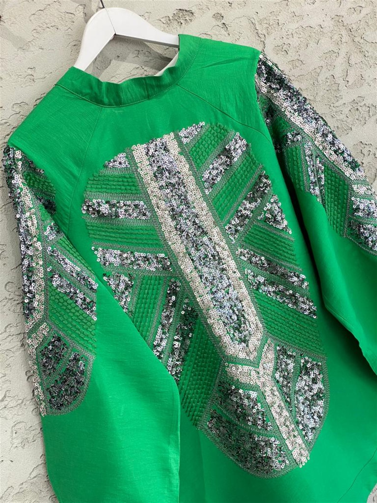 Pul Payet İşlemeli Yeşil Keten Kimono