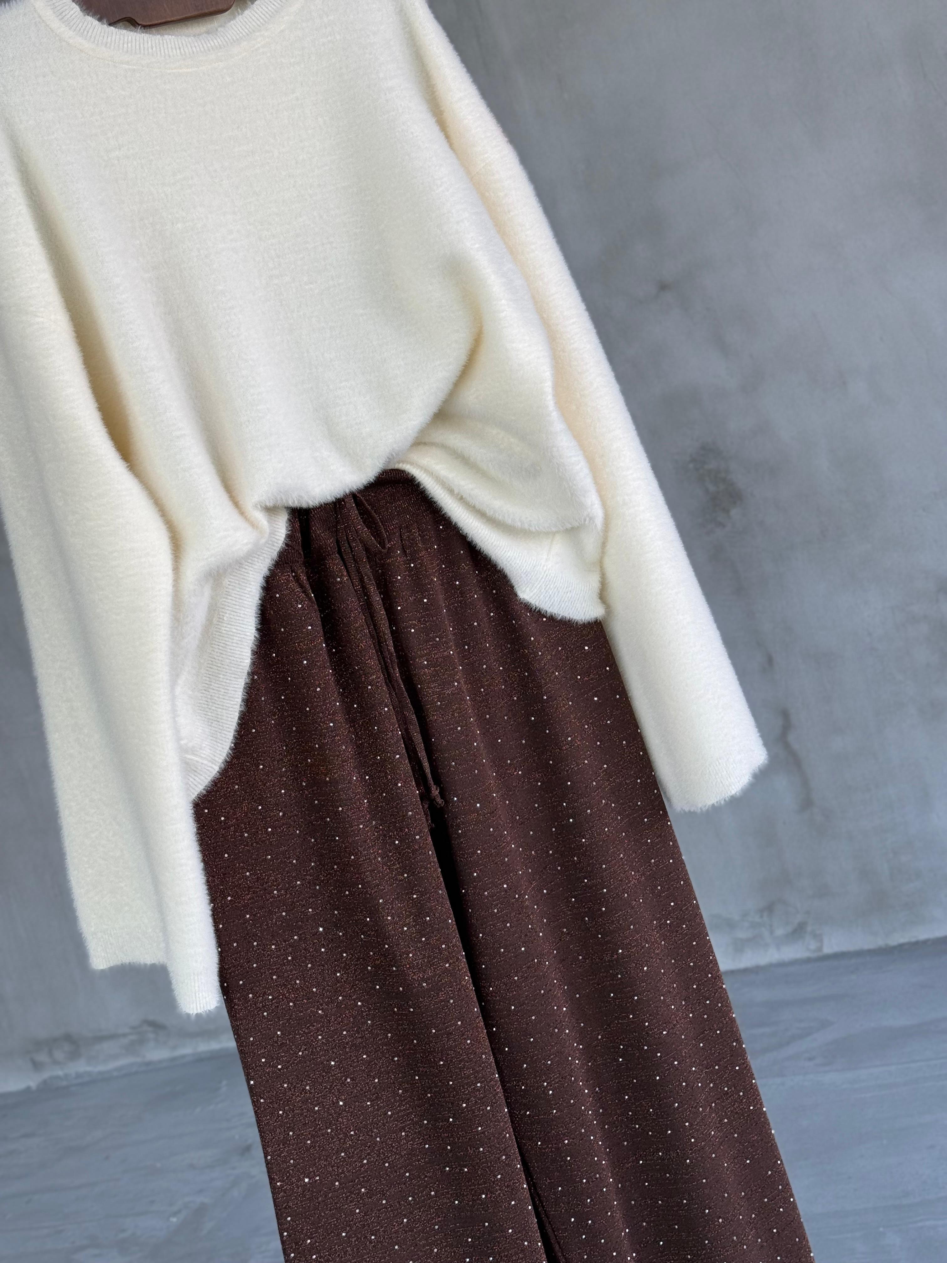 Sim Detaylı Taşlı Çelik Örgü Pantolon (Kahve)