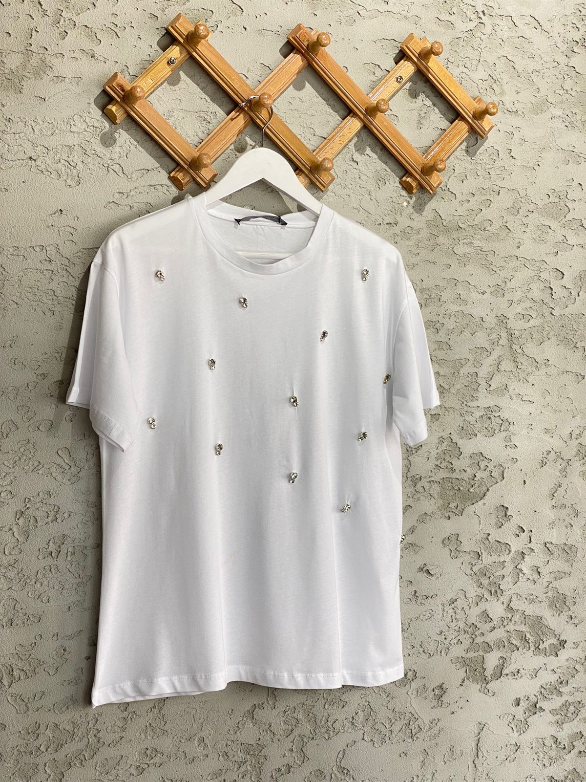 Taş İşlemeli Basic Tshirt (Beyaz)
