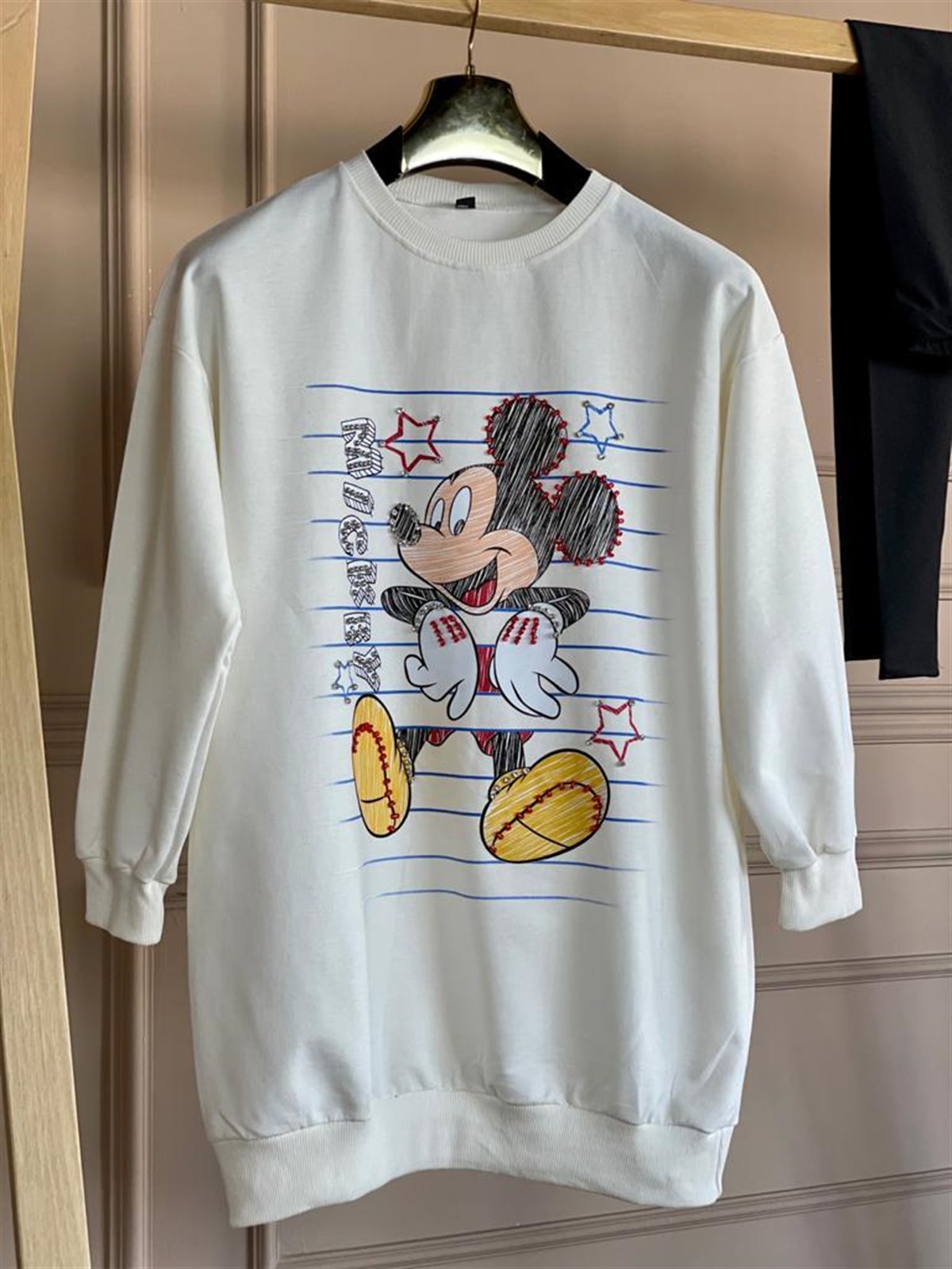 Taş İşlemeli Mickey Baskılı Tunik Sweat (Beyaz)