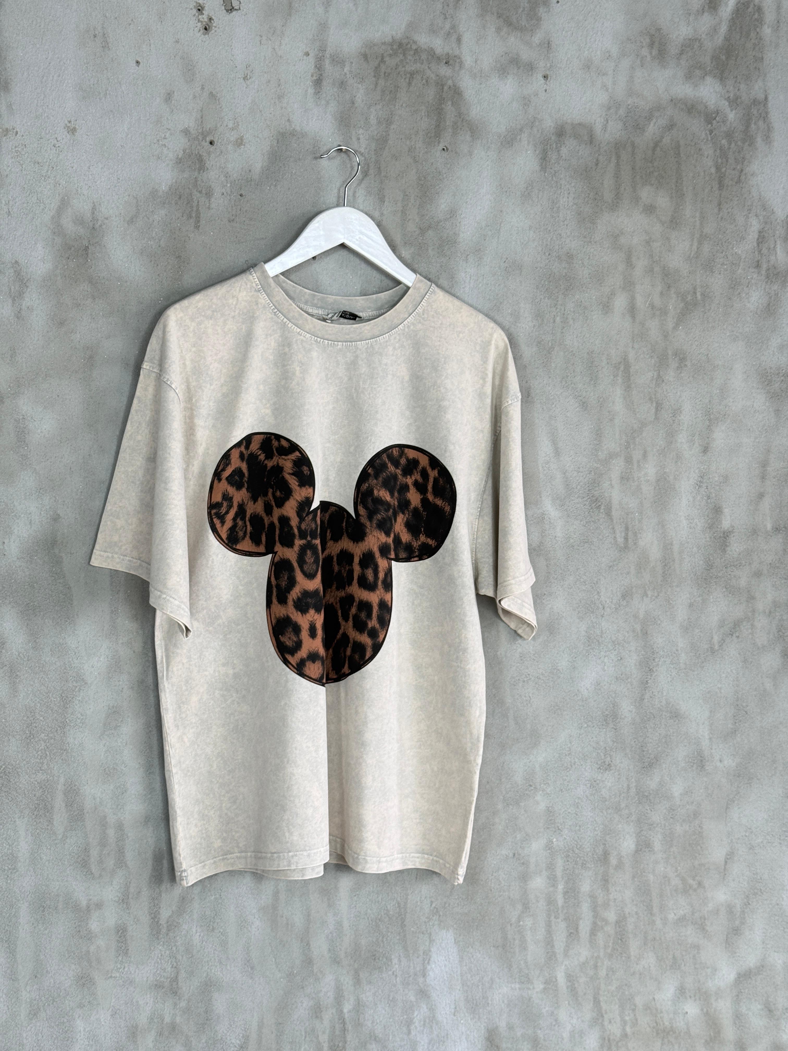 Taş Yıkamalı Mickey Leopar Baskılı Oversize Dokuma Tişört (Bej)