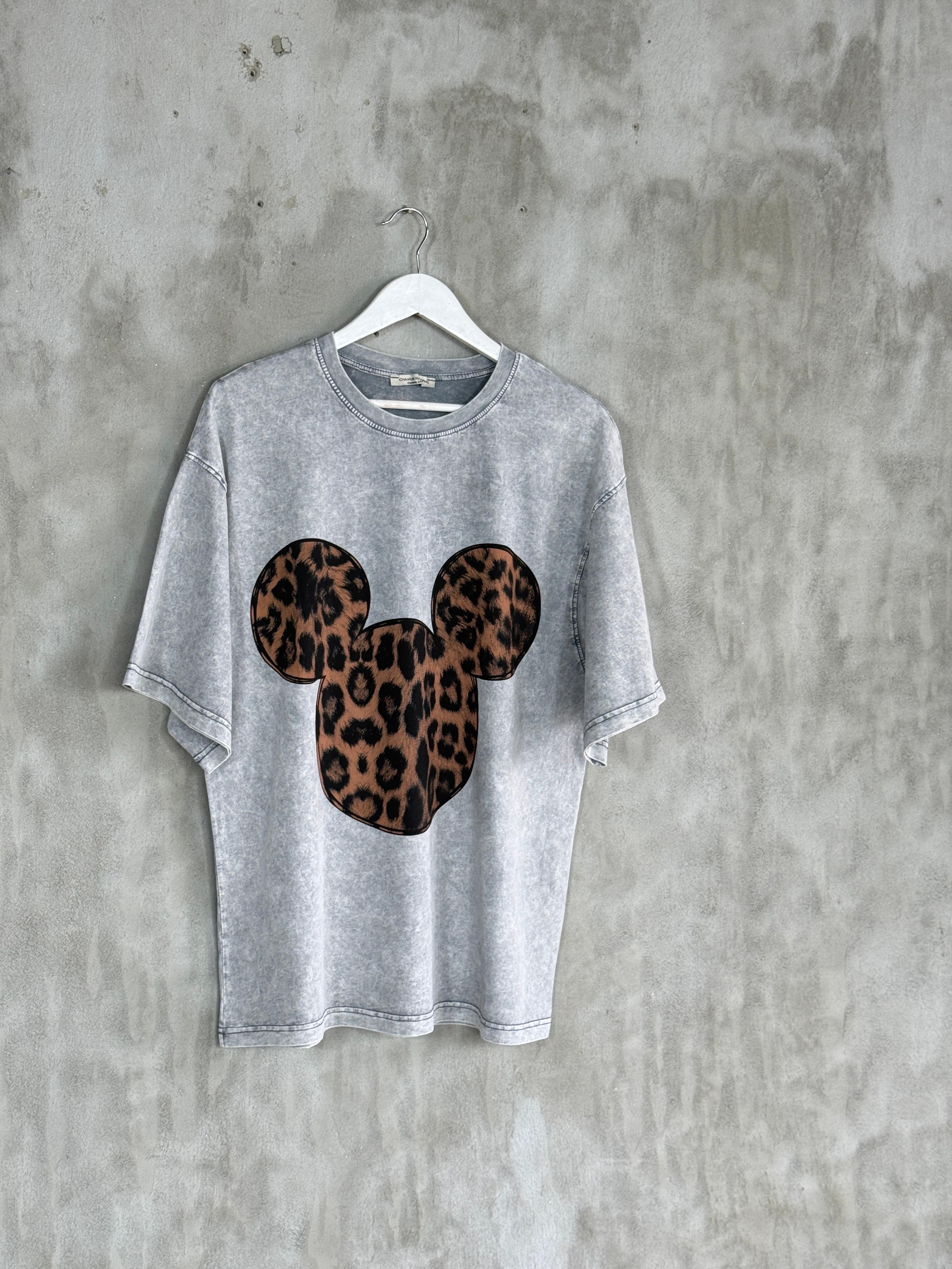 Taş Yıkamalı Mickey Leopar Baskılı Oversize Dokuma Tişört (Gri)