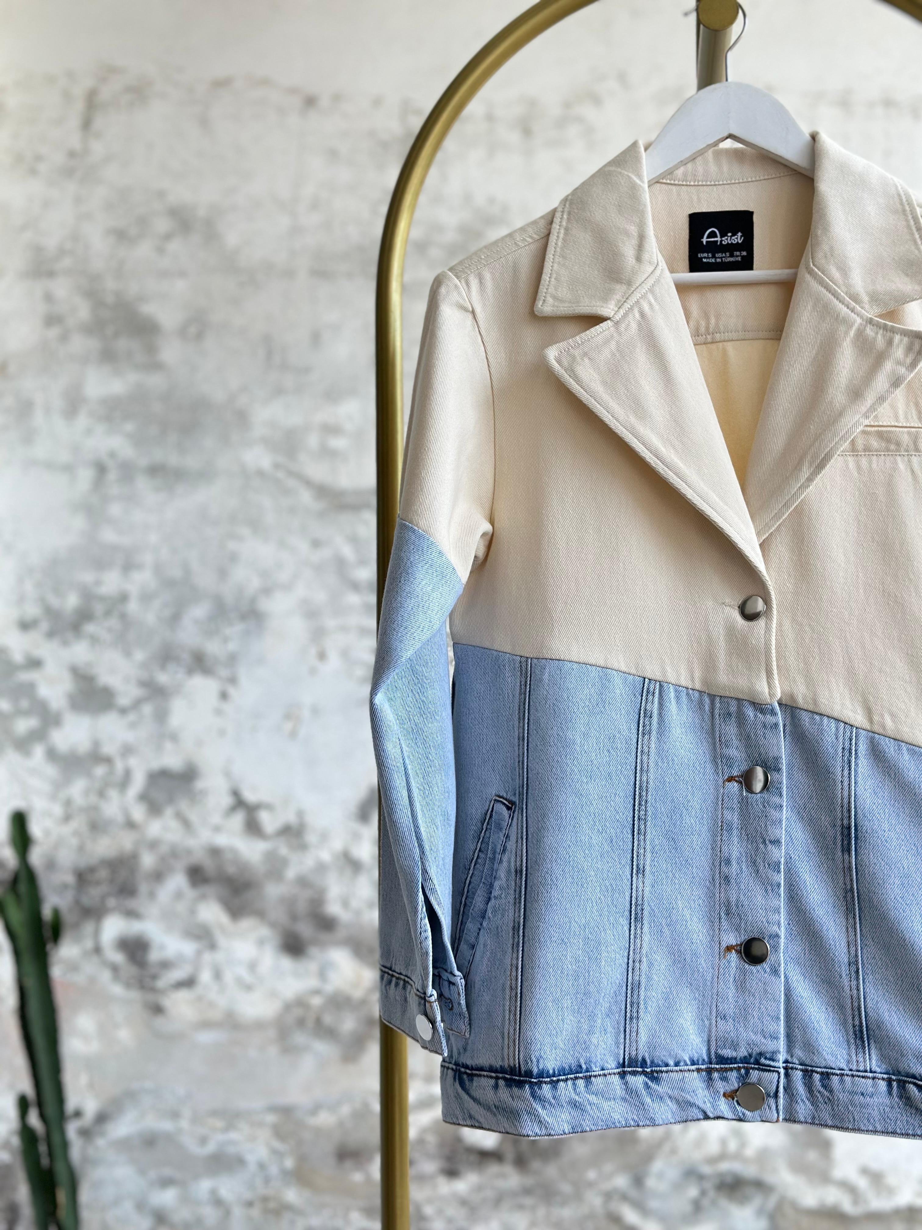 Tasarım Çift Renk Bloklu Denim Ceket (Bej)