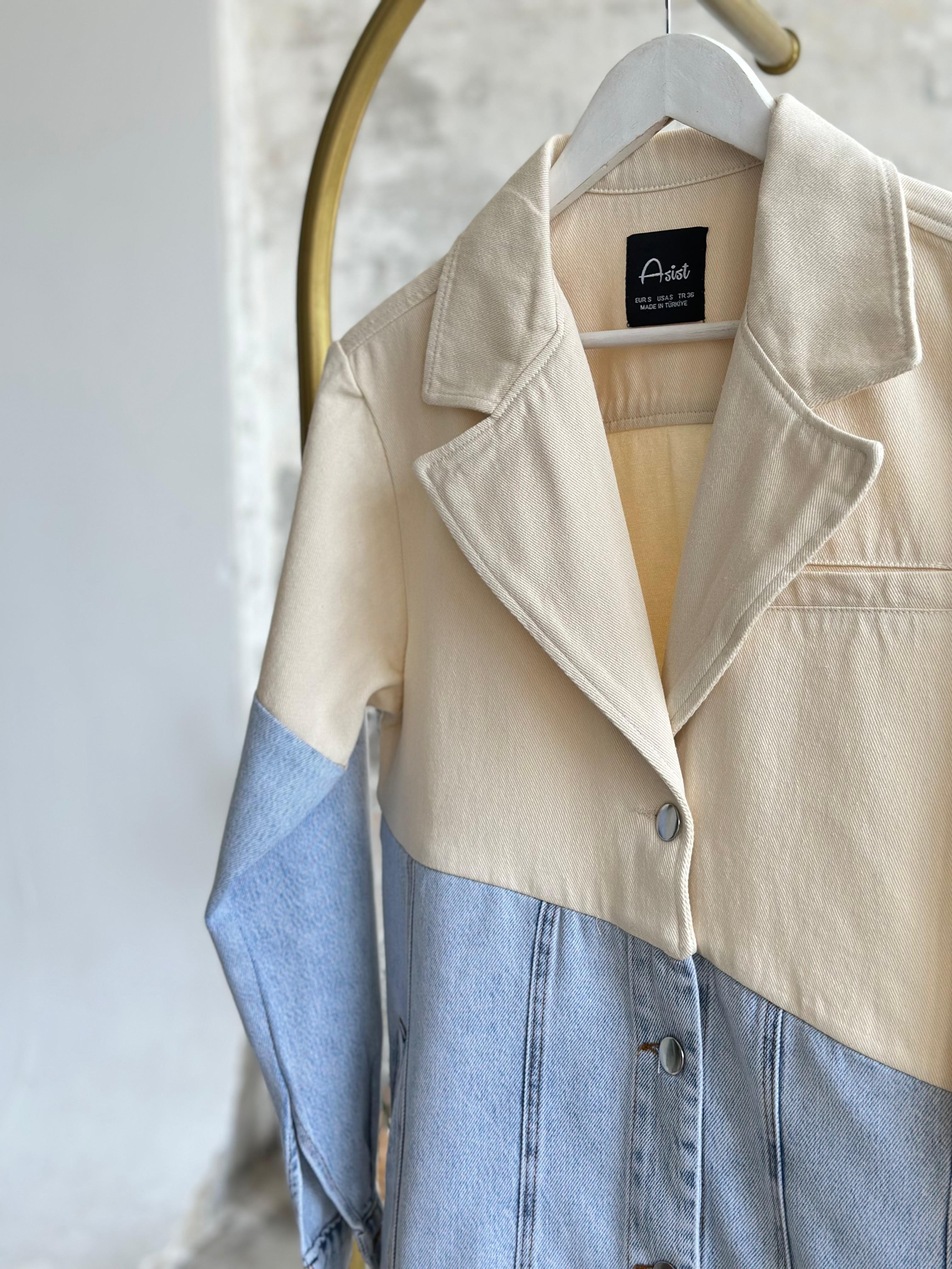 Tasarım Çift Renk Bloklu Denim Ceket (Bej)