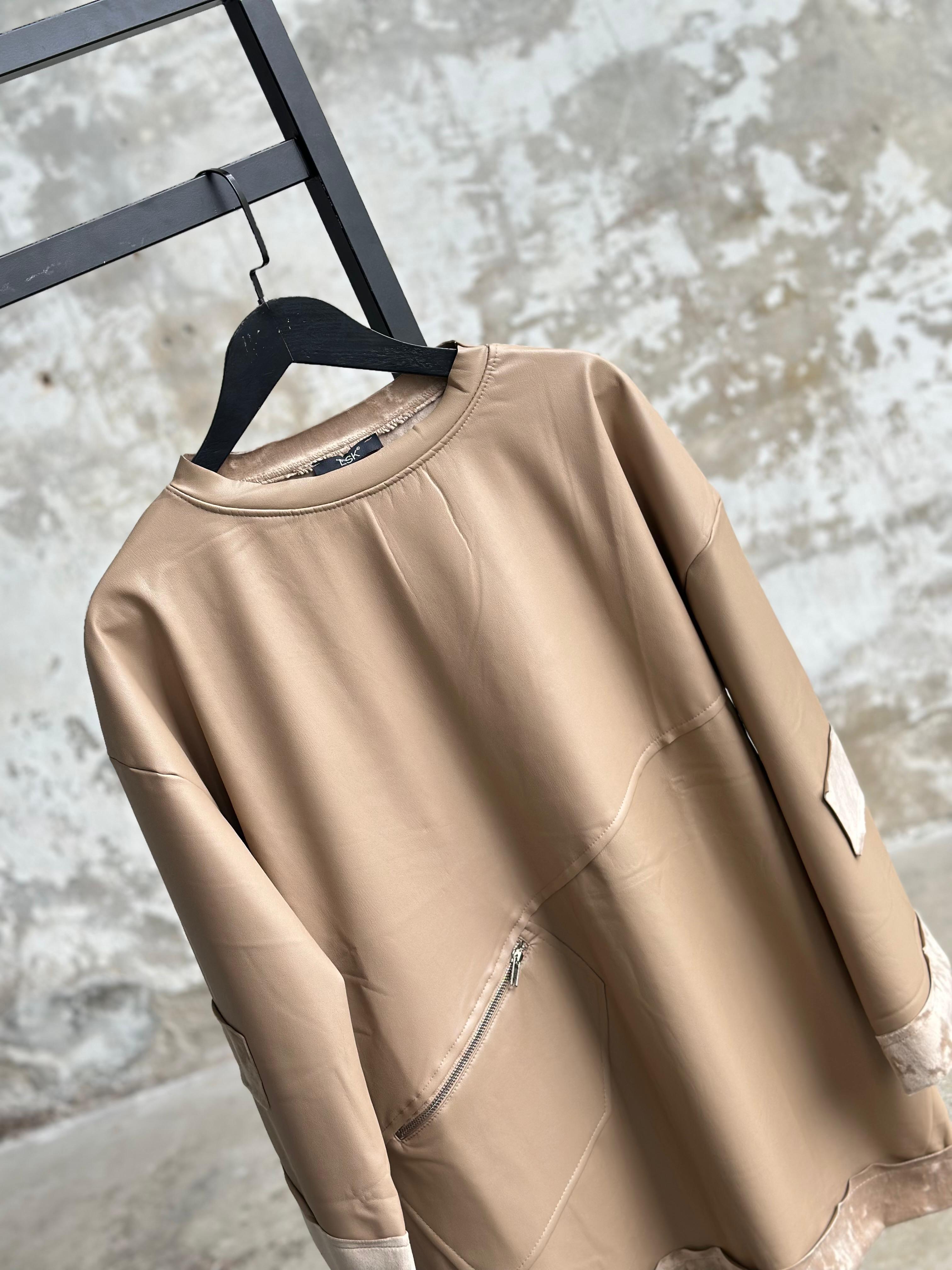 Tasarım İçi Nubuk Dışı Deri Detaylı Sweat (Bej)