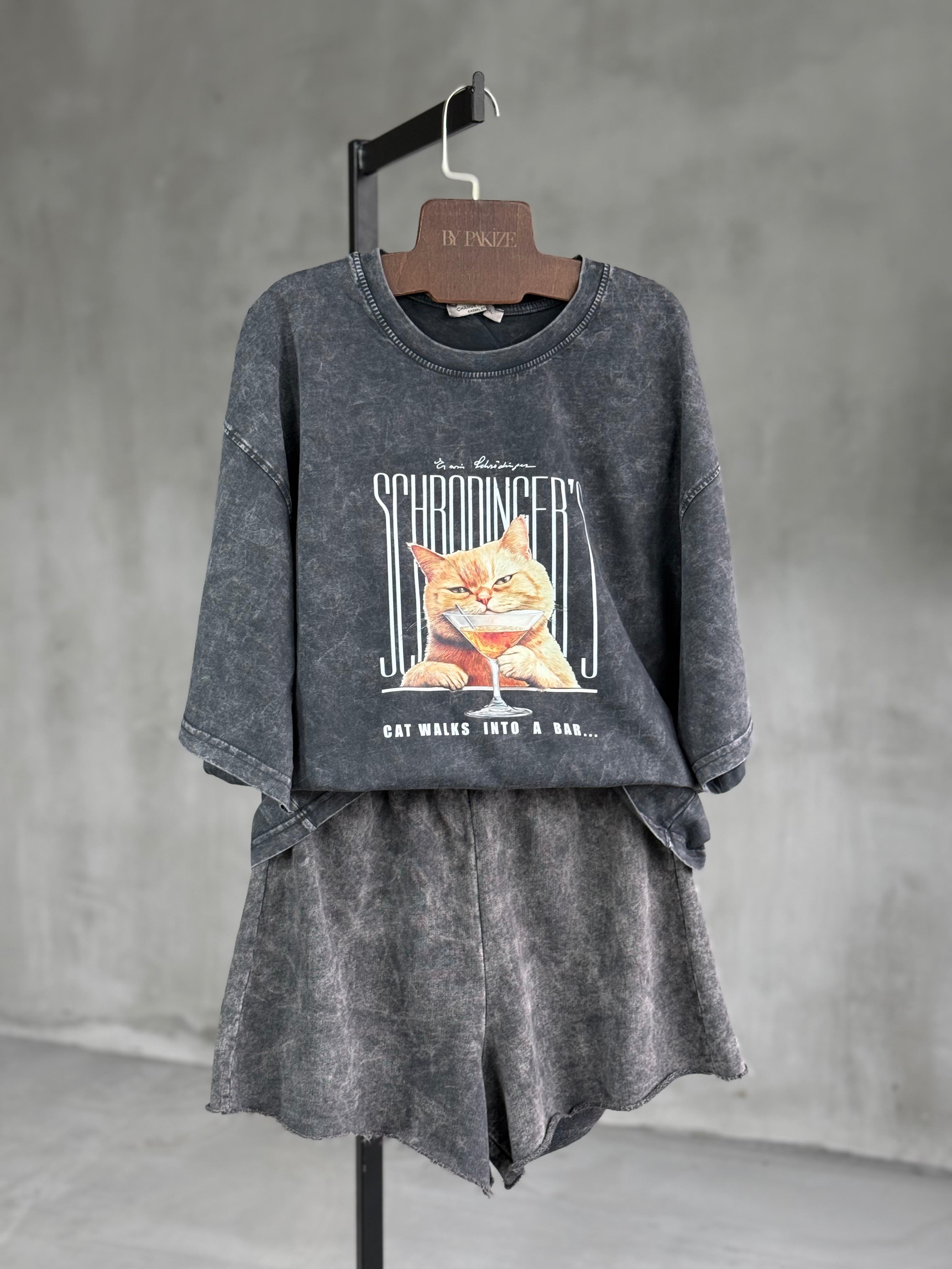 Tasarım Kedi Baskılı Taş Yıkama Oversize Dokuma Tişört (Antrasit)