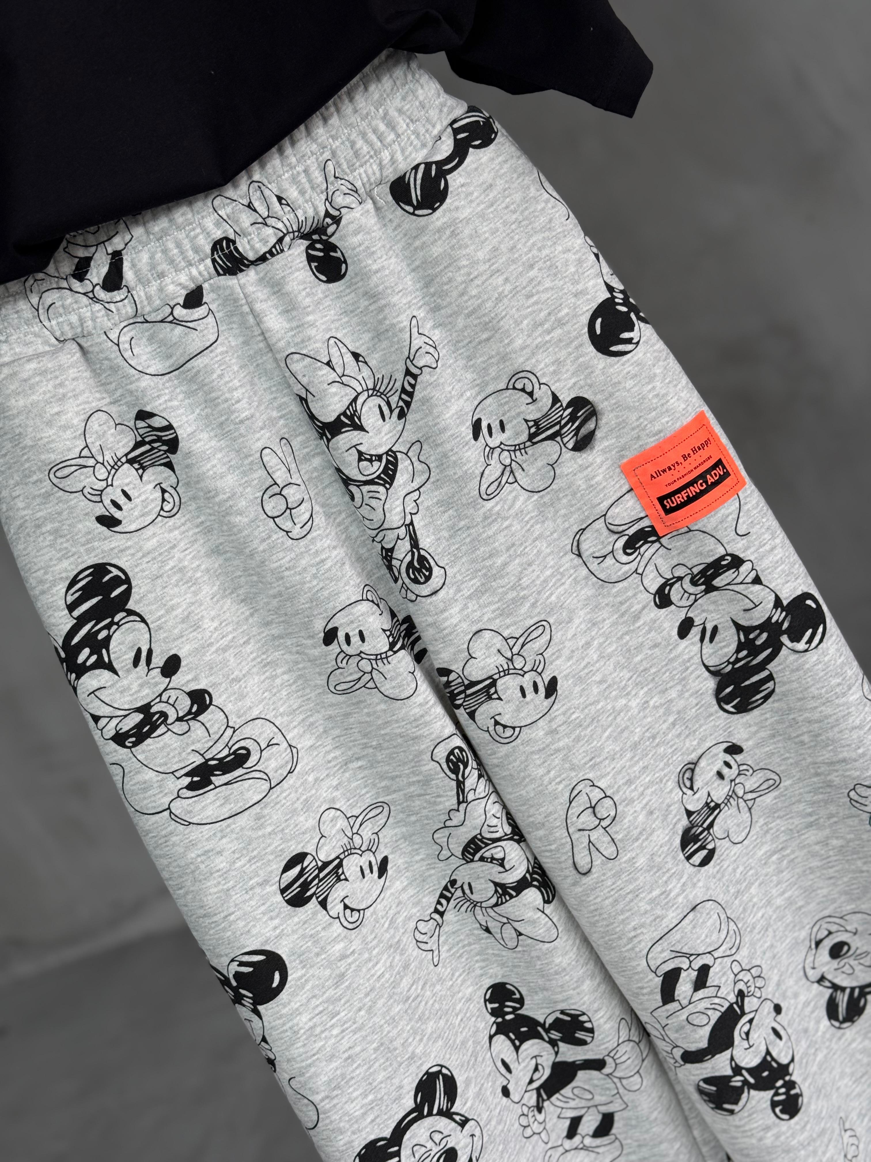 Tasarım Mickey Desenli Armalı Premium Pantolon (Gri)