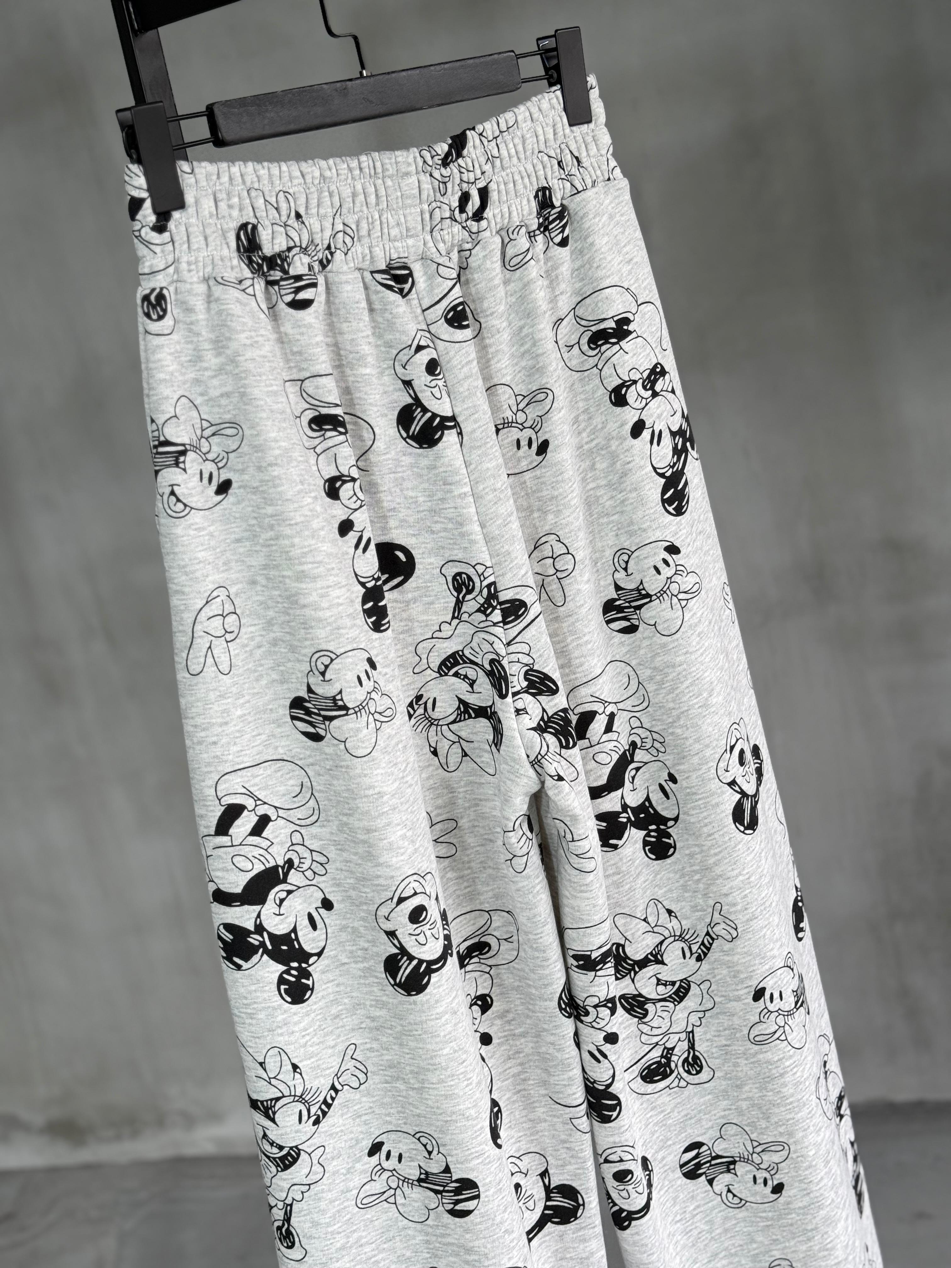Tasarım Mickey Desenli Armalı Premium Pantolon (Gri)