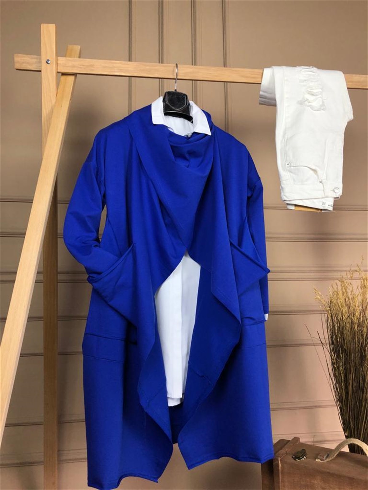 Tasarım Model Asimetrik Kesim Ceket (SAKS)